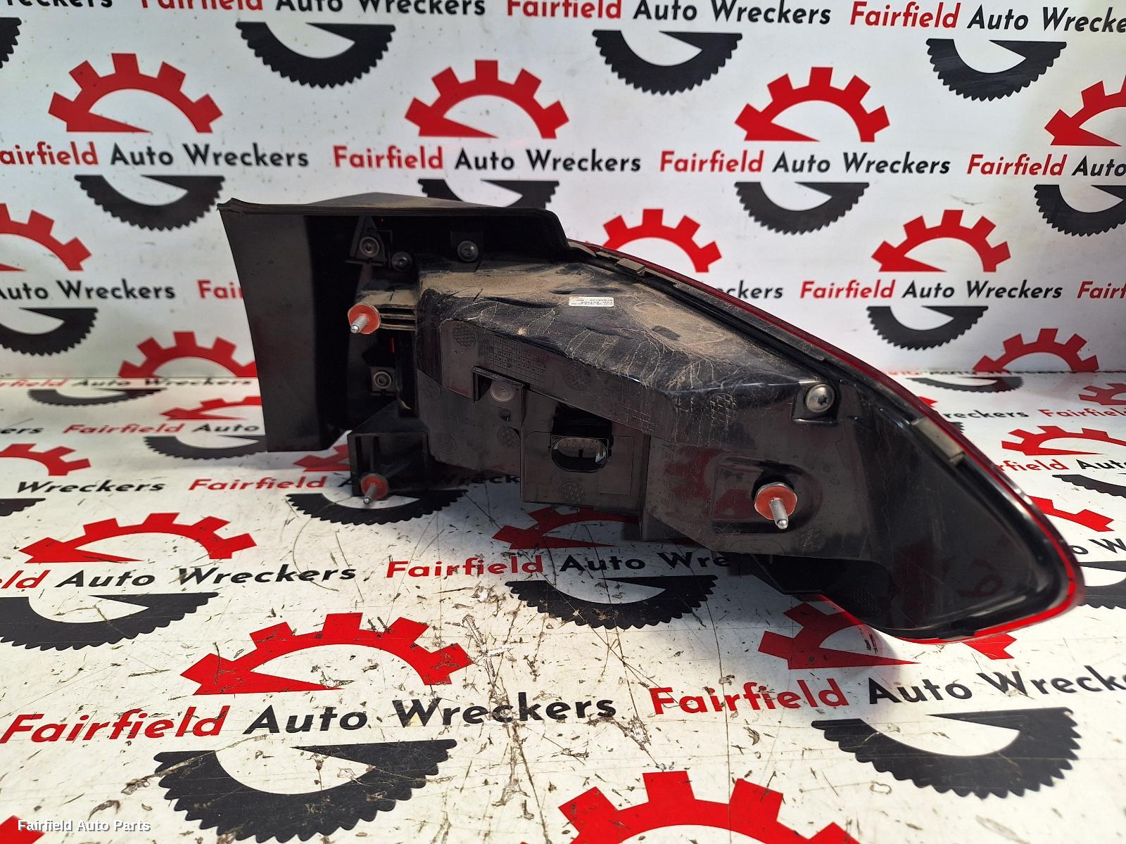 2019-2025 Mercedes Glb Class Left Taillight