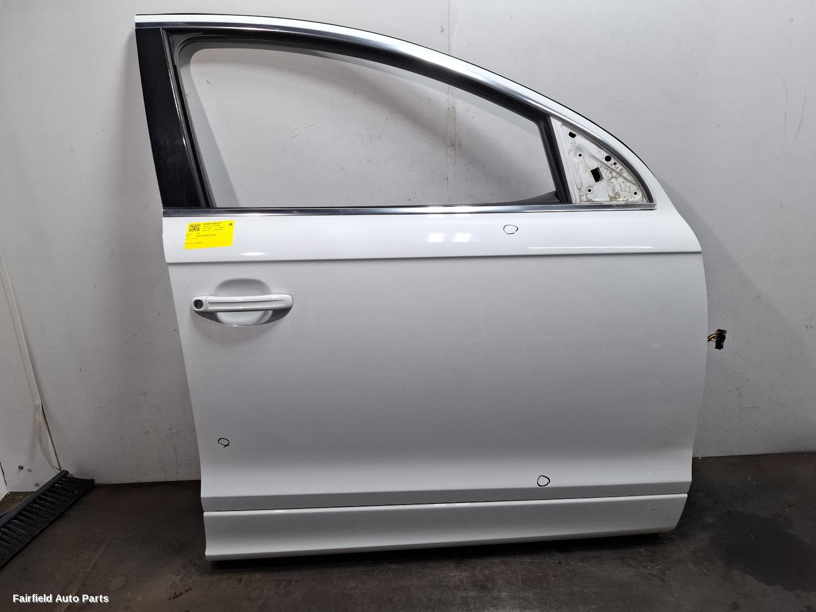 2006-2015 Audi Q7 Right Front Door