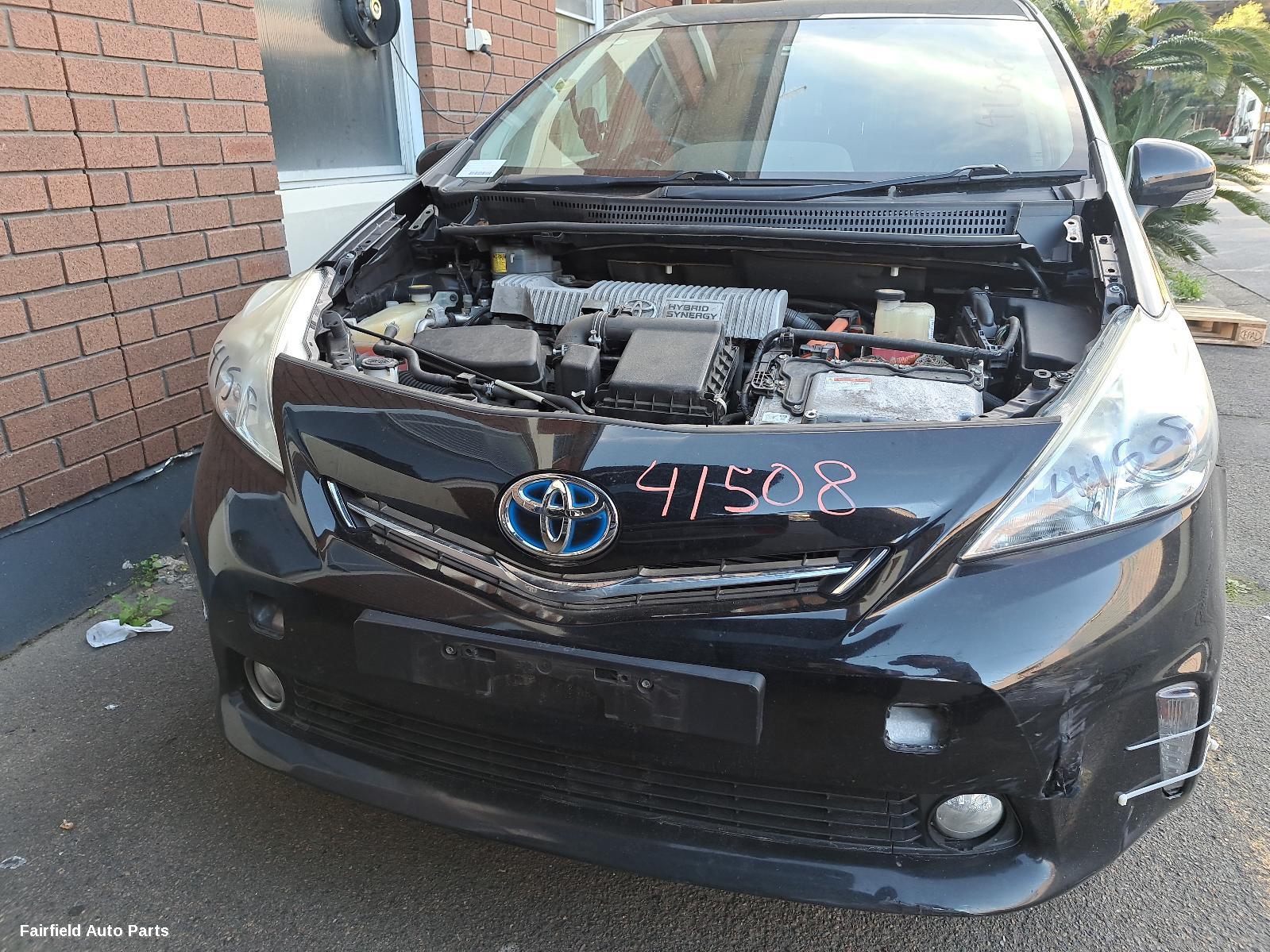 2013 Toyota Prius Left Headlamp