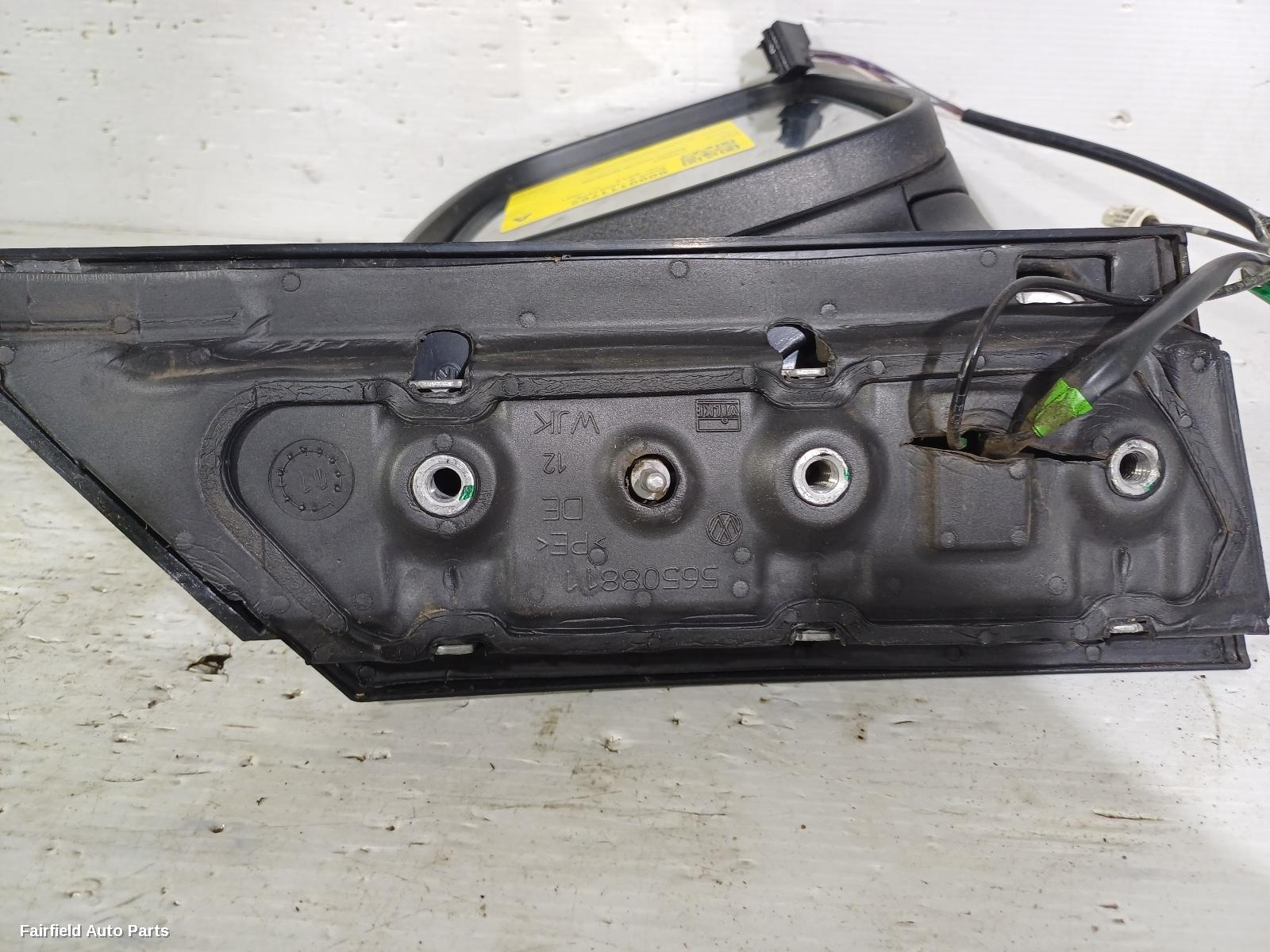 2004-2015 Volkswagen Caddy Right Door Mirror