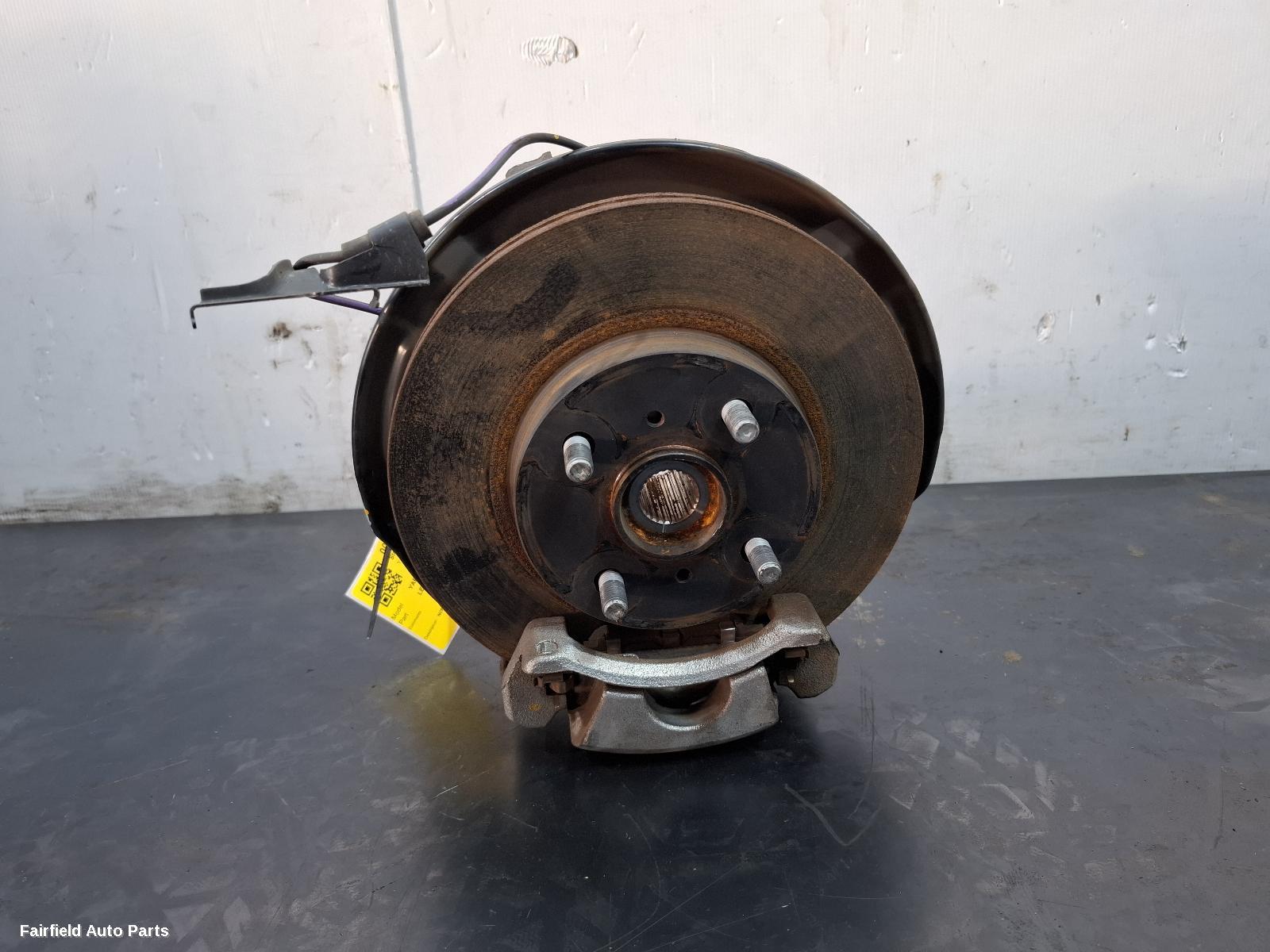 2017 Toyota Yaris Left Front Hub Assembly