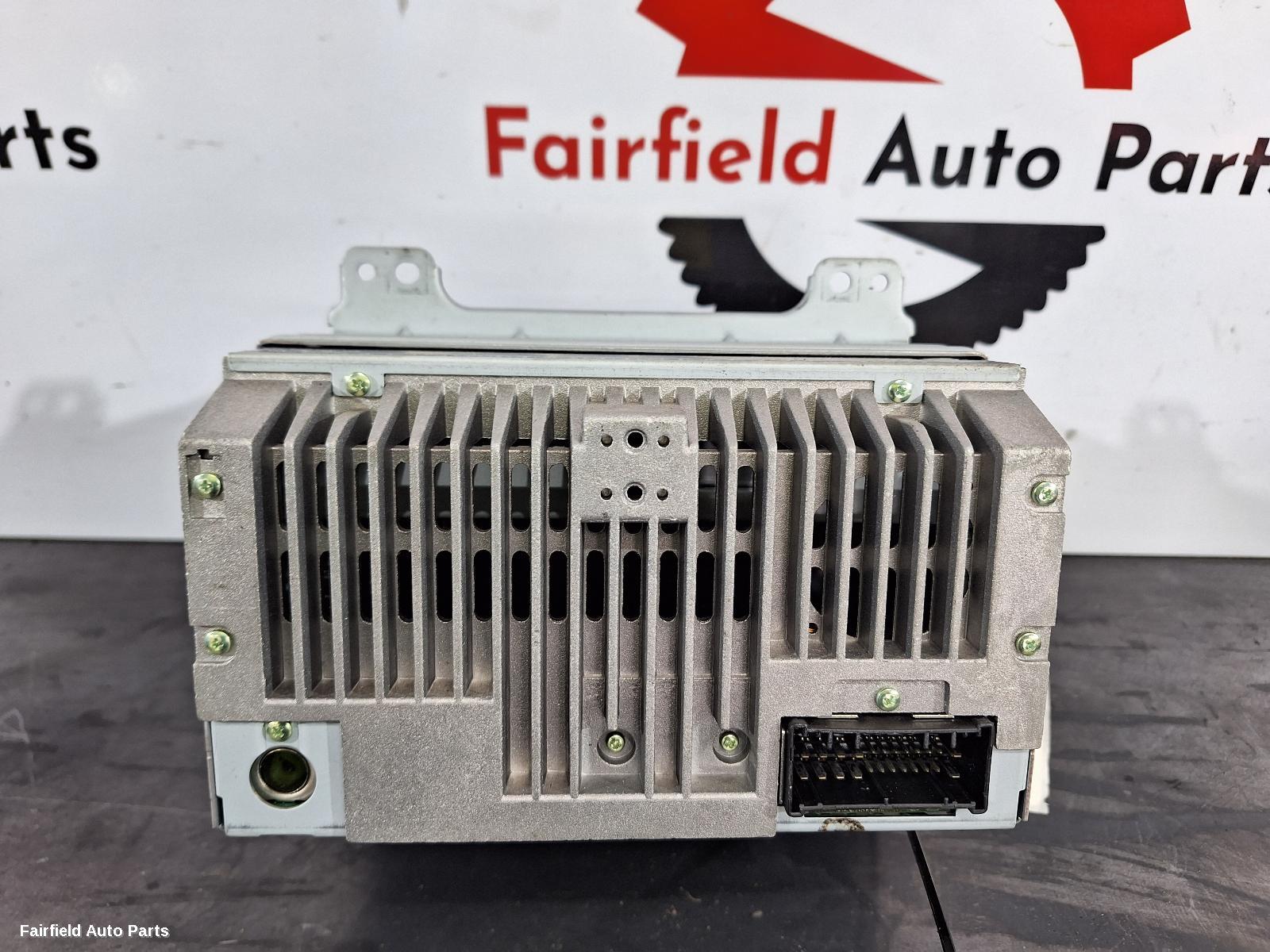 2010-2015 Hyundai Iload/imax Radio Cd Dvd Sat Tv