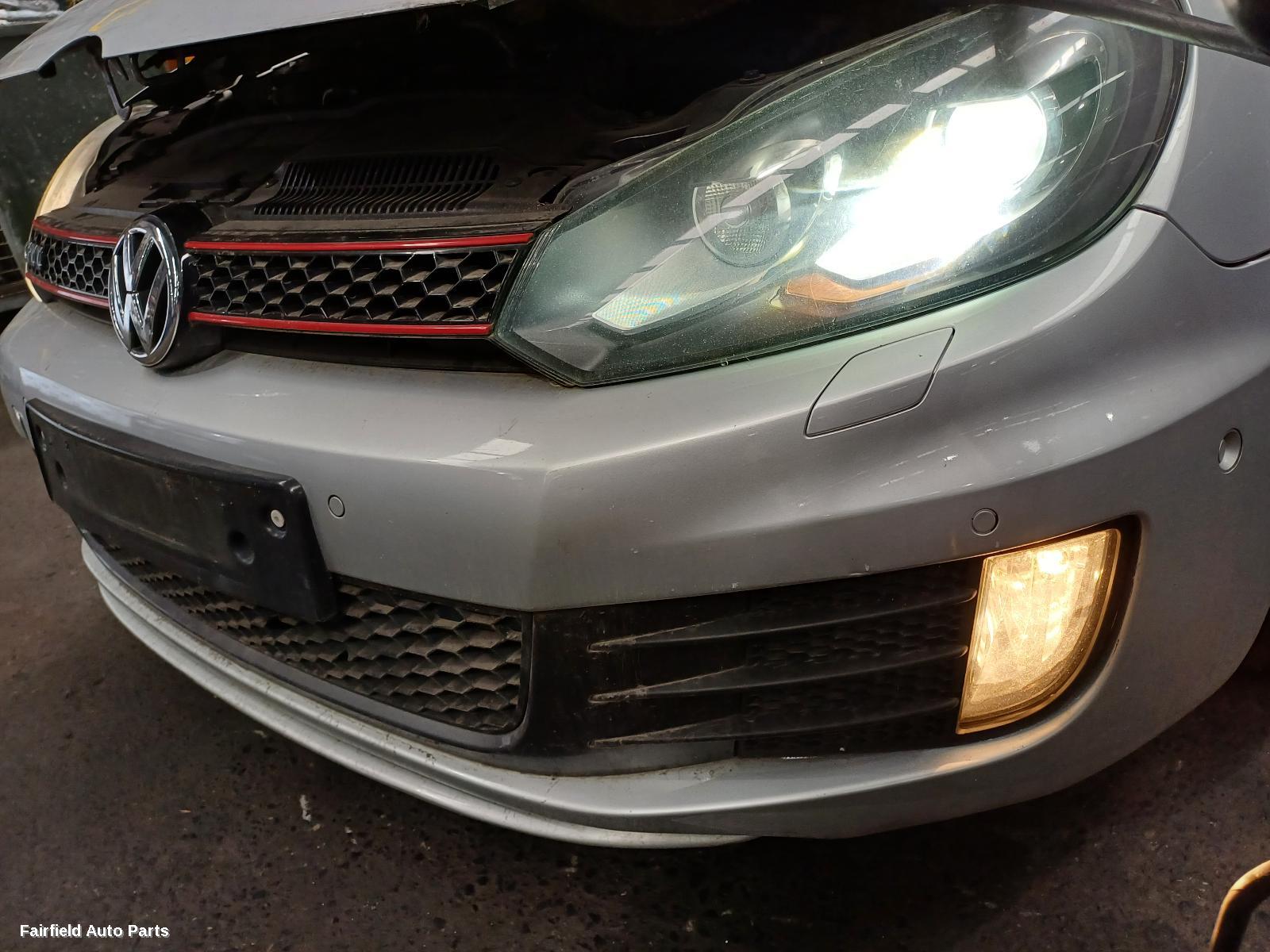 2010 Volkswagen Golf Left Headlamp