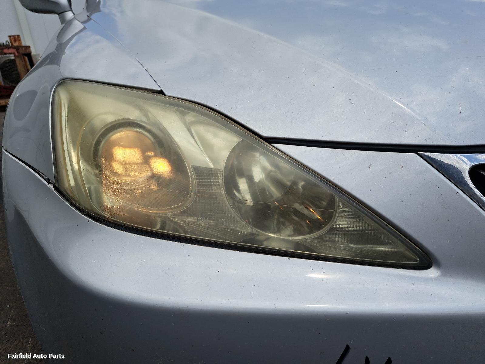 2006 Lexus Is250/is250c Console