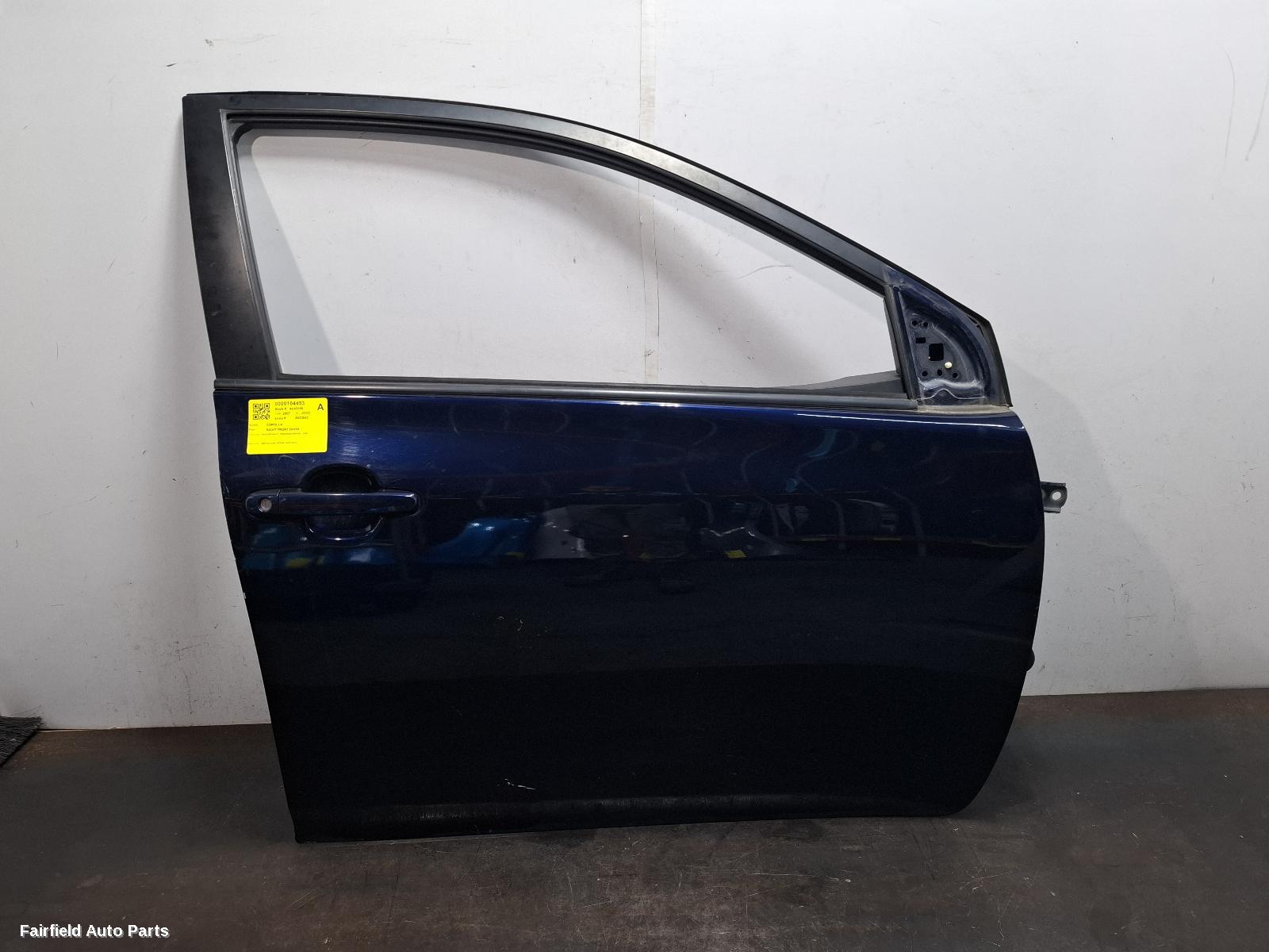 2007 Toyota Corolla Right Front Door