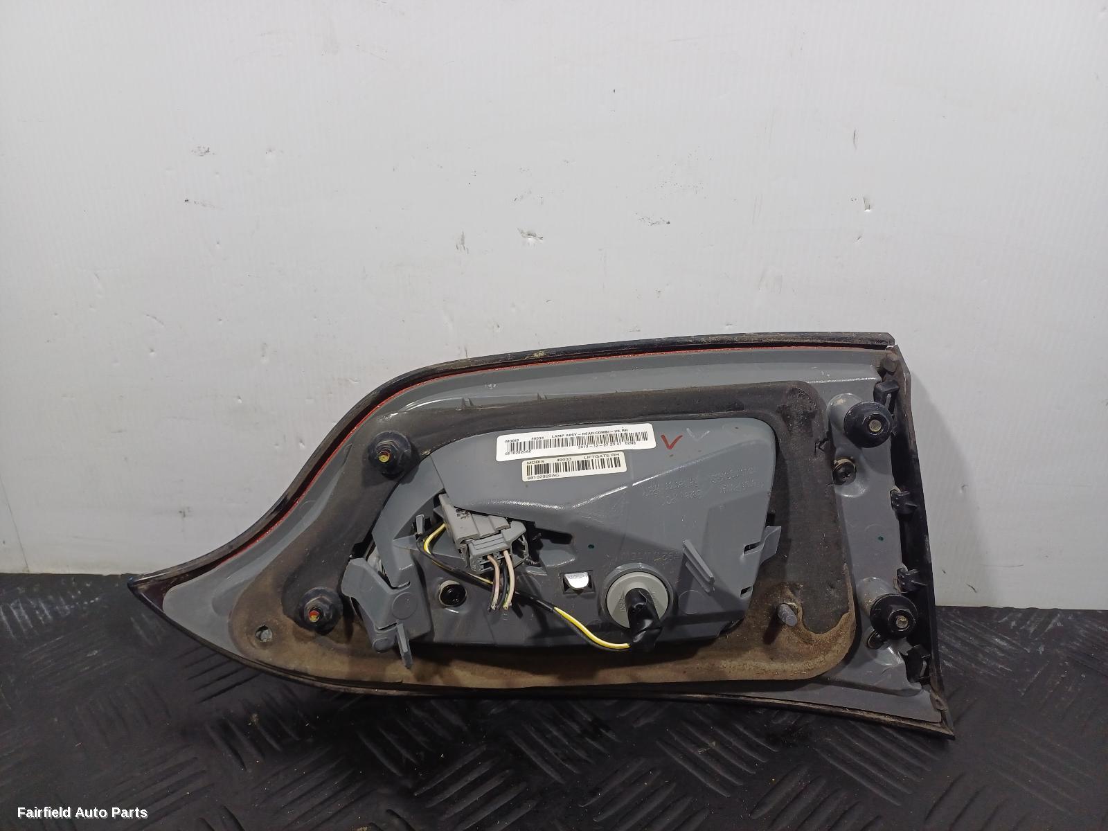 2014-2018 Jeep Cherokee Rear Garnish