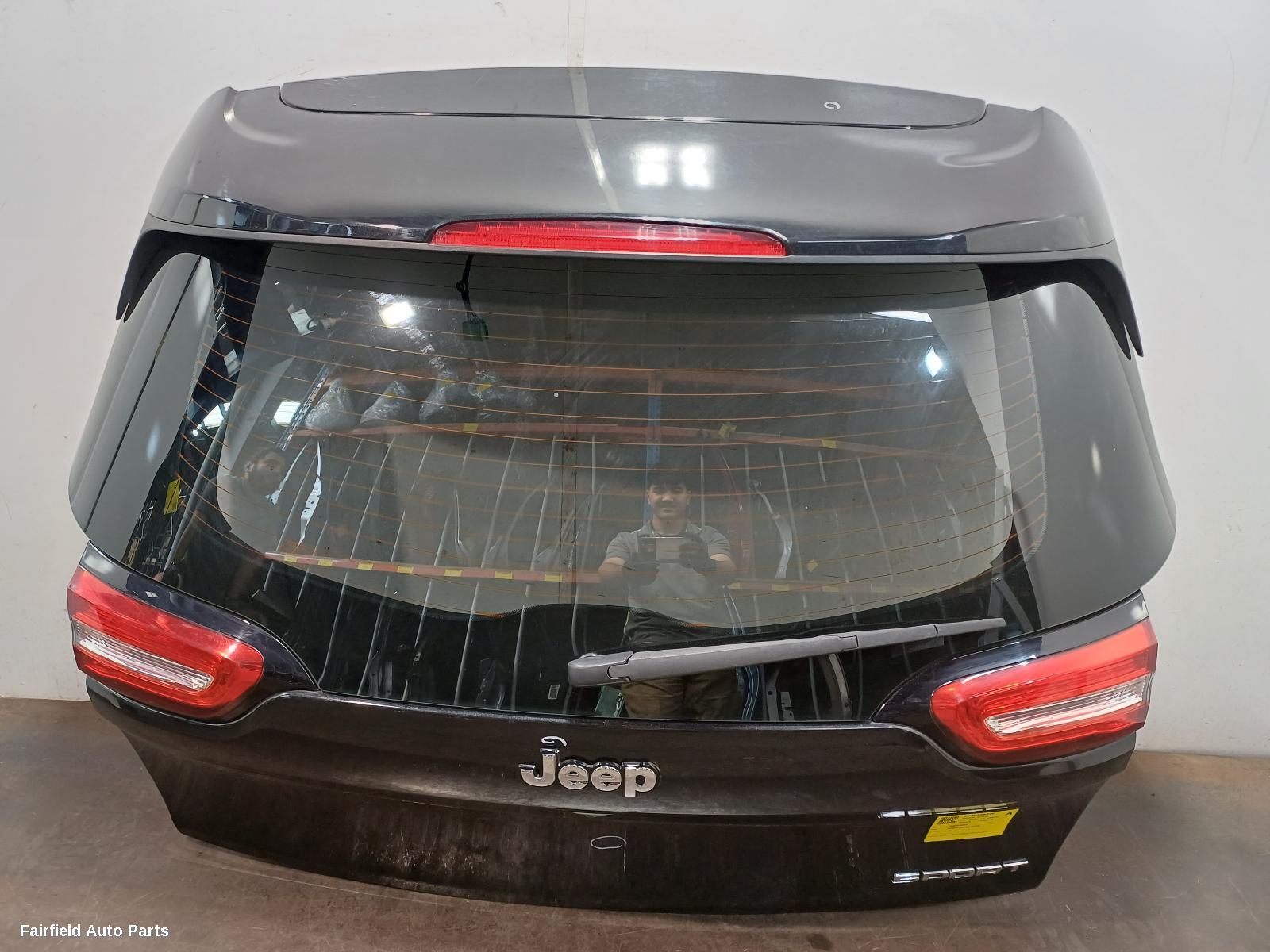 2014-2018 Jeep Cherokee Bootlid Tailgate