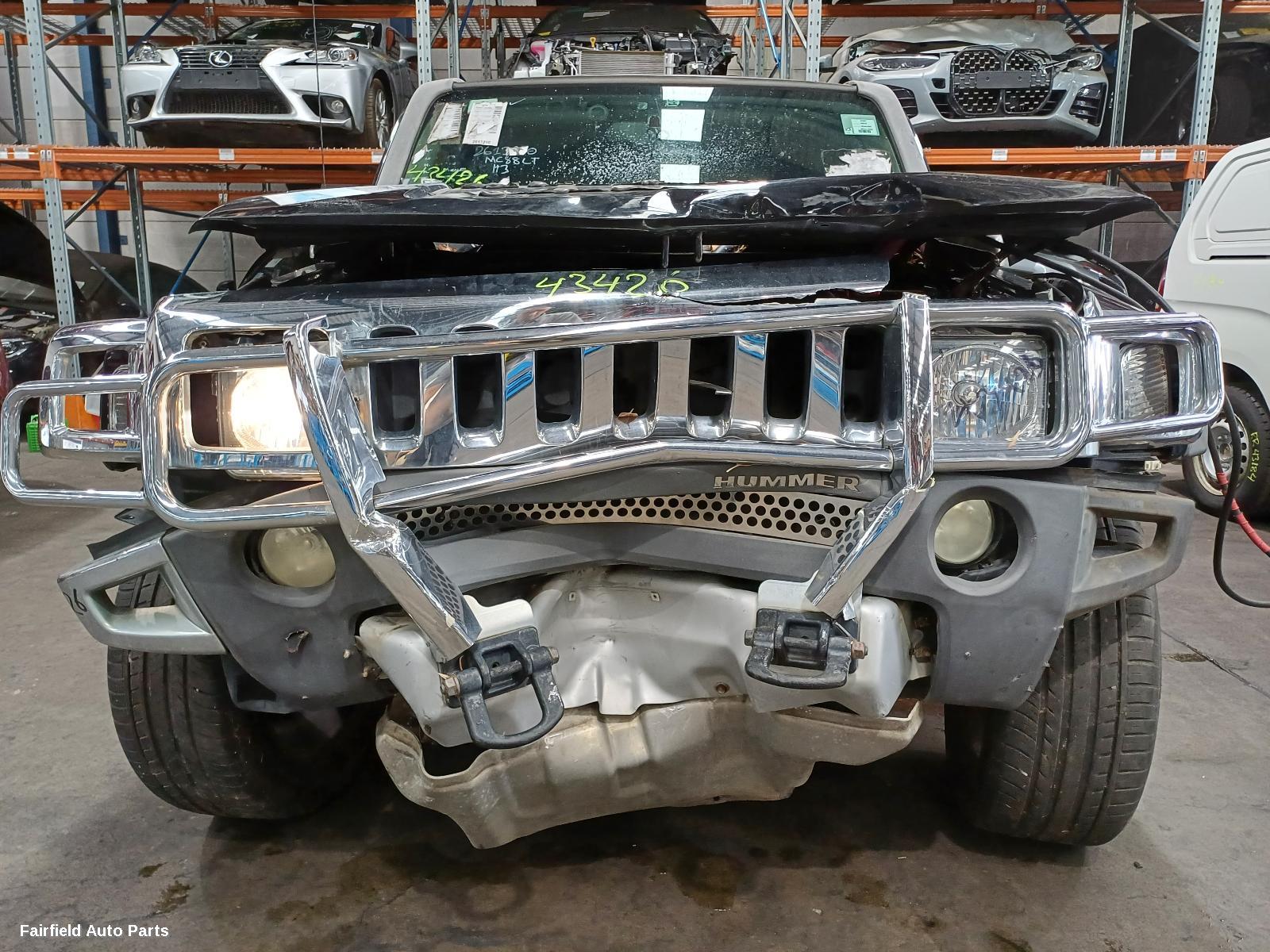 2008 Hummer H3 Left Rear Door Sliding