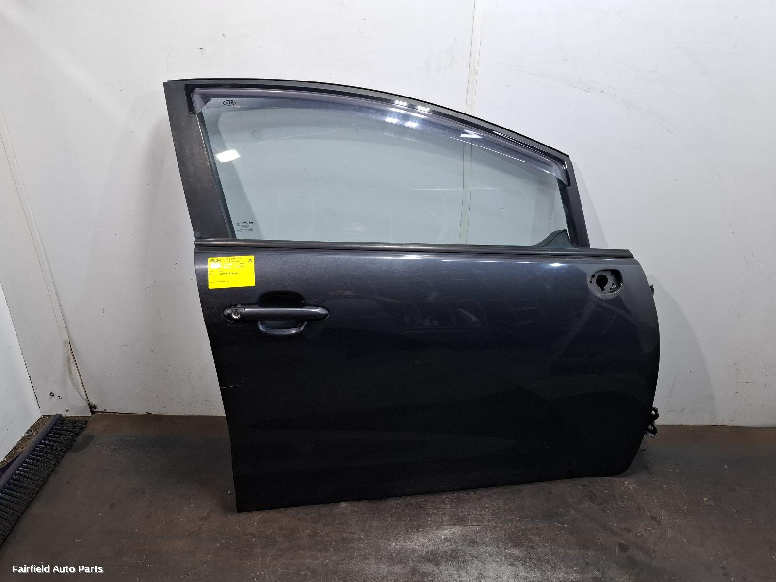 2011-2016 Kia Rio Right Front Door