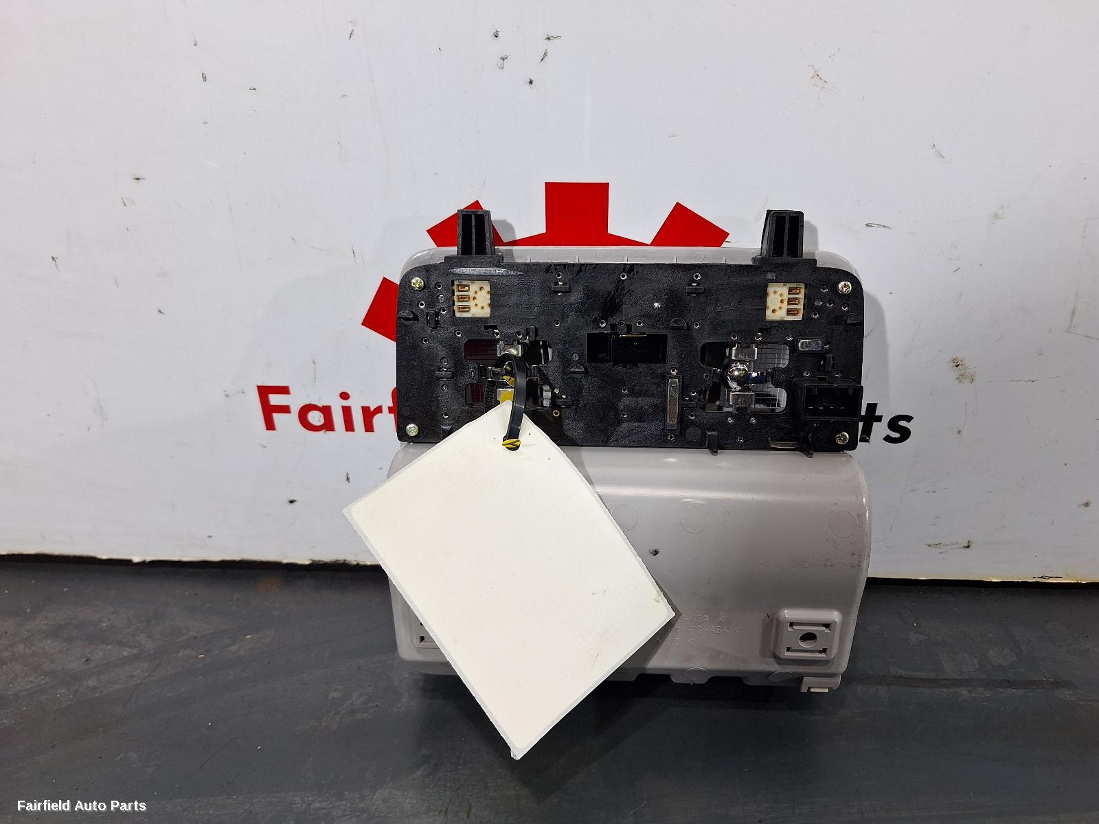 2012-2017 Hyundai I30 Courtesy Light