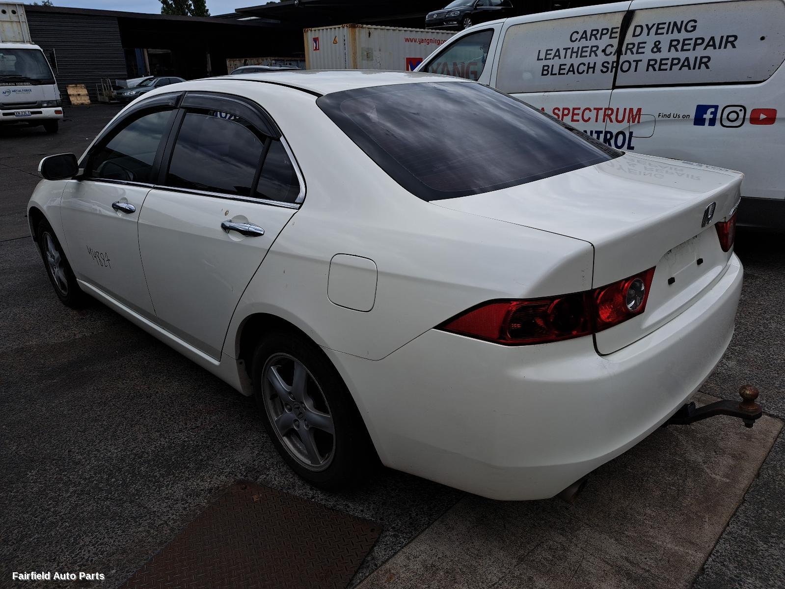 2004 Honda Accord Left Guard