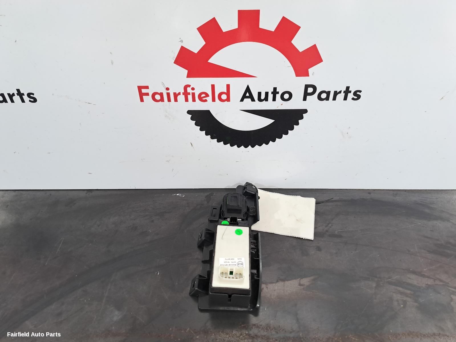 2015-2025 Ldv G10 Pwr Dr Wind Switch