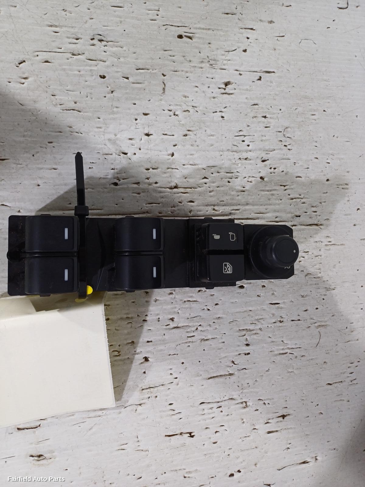 2017-2025 Mazda Cx5 Pwr Dr Wind Switch
