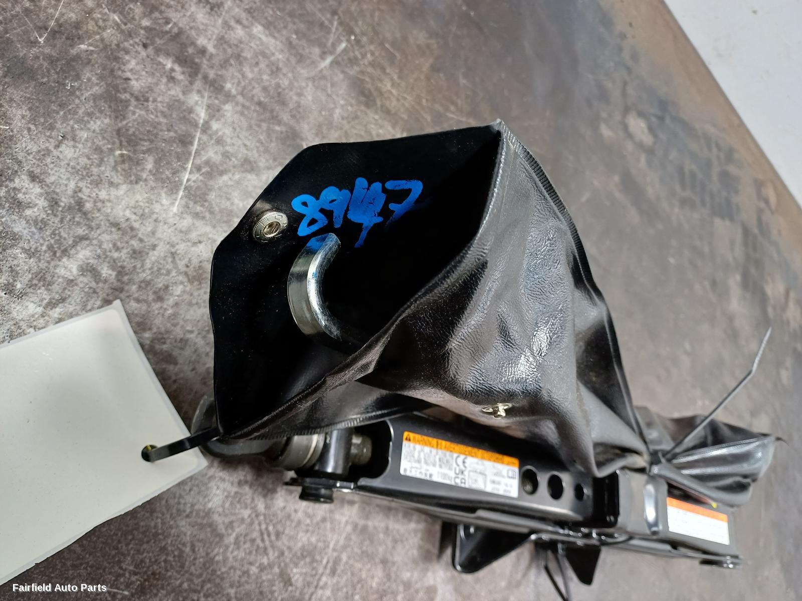 2022 Toyota Yaris Cross Jack Tool Kit