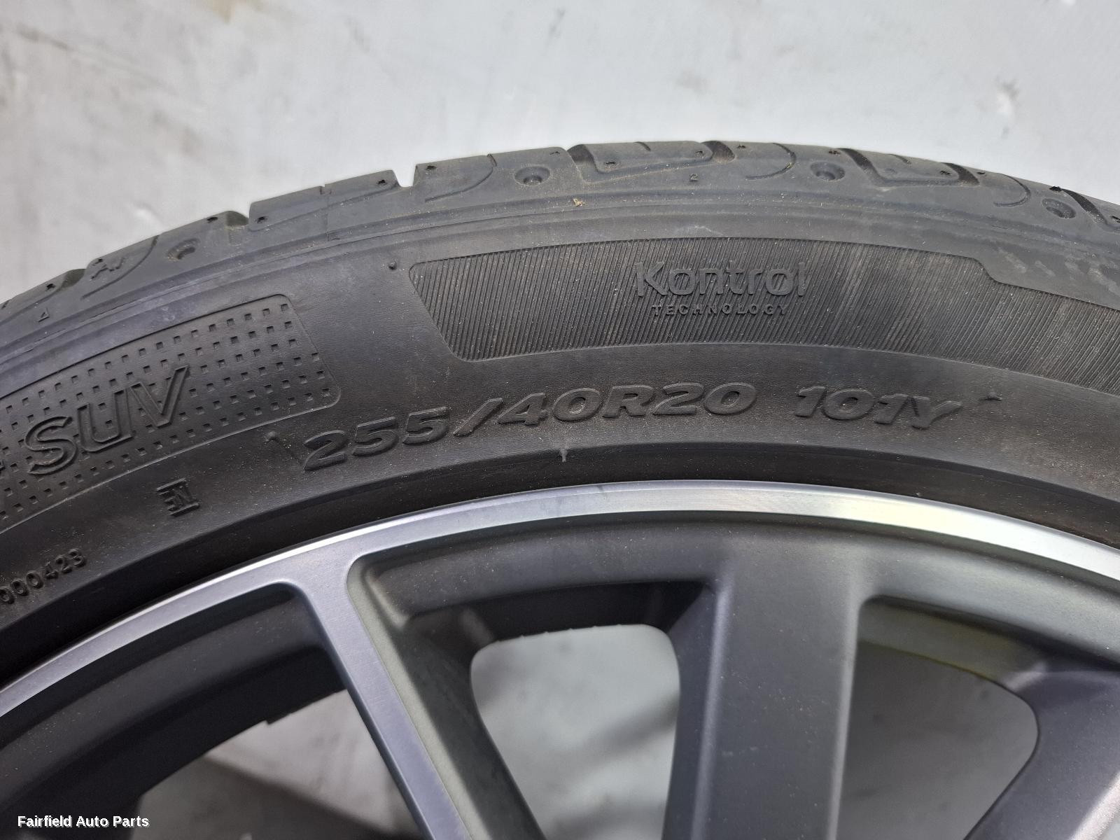2019-2025 Audi Q3 Wheel Mag