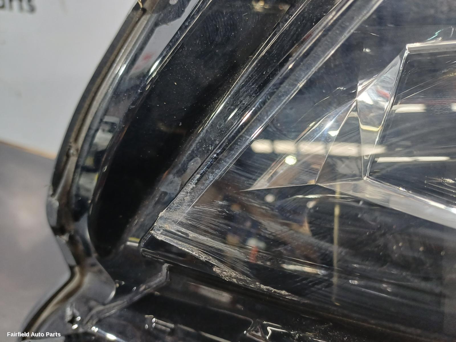 2020-2025 Skoda Kamiq Left Headlamp
