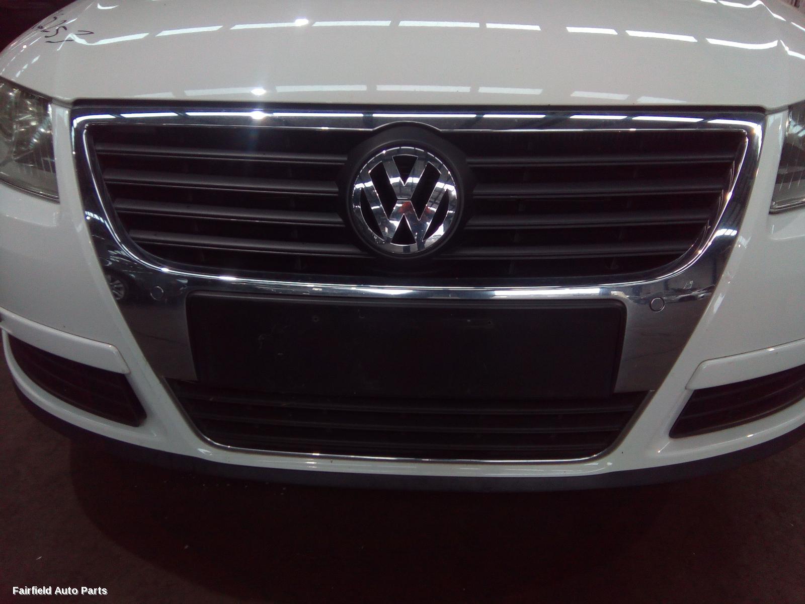 2006-2010 Volkswagen Passat Left Front Door