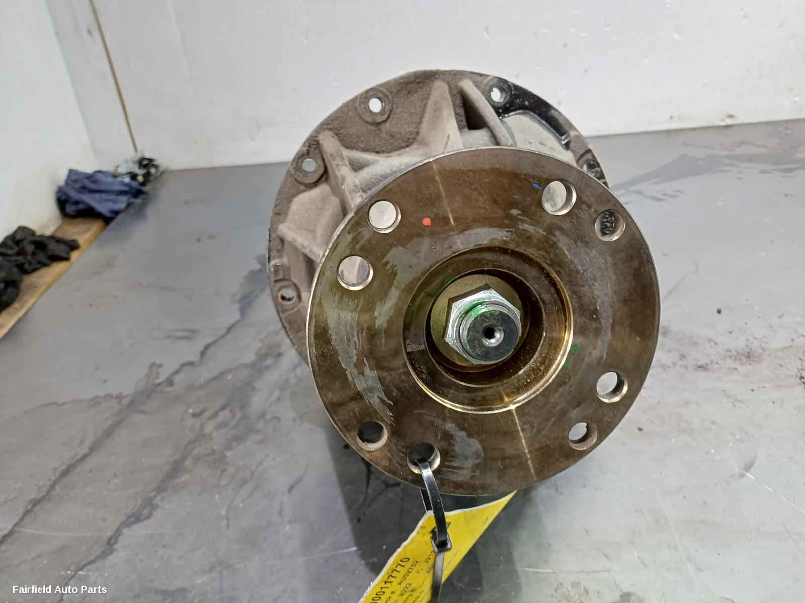 2020-2026 Ldv Deliver 9 Differential Centre