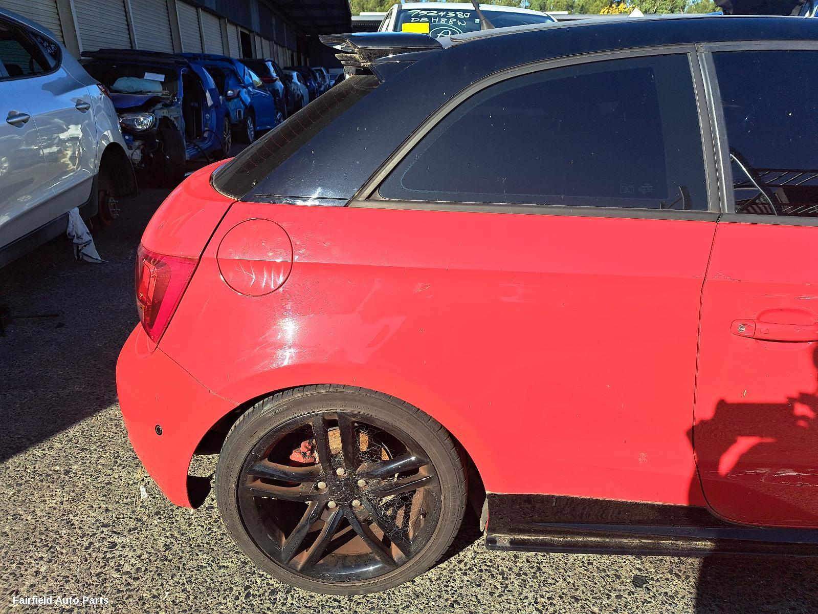 2011 Audi A1 Overflow Bottle