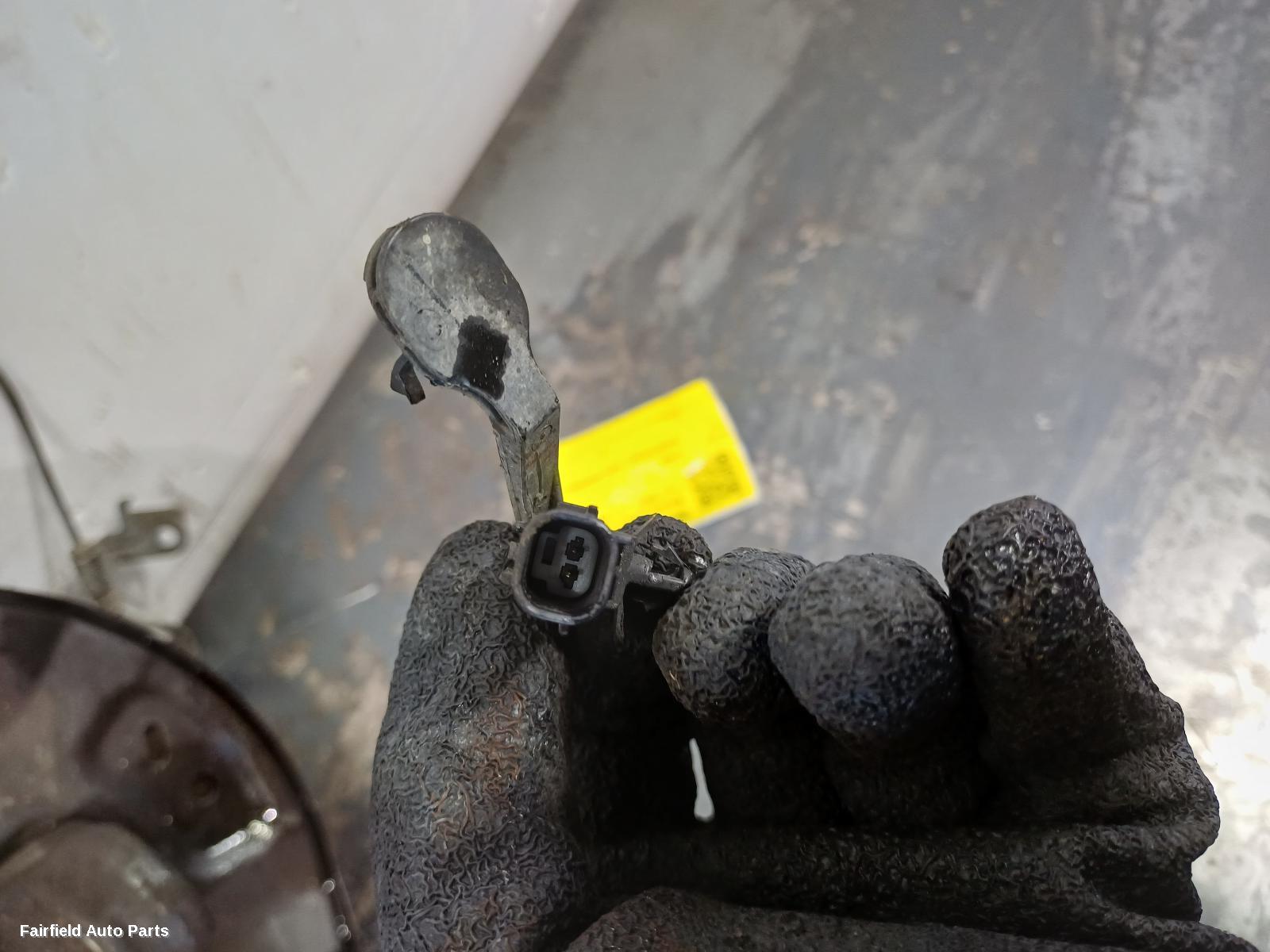 2005-2019 Toyota Yaris Right Front Hub Assembly