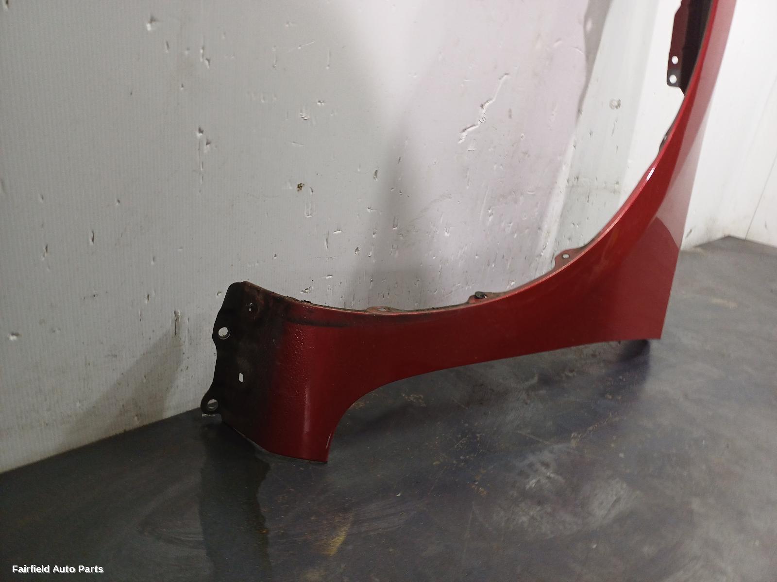 2015-2018 Toyota Corolla Left Guard