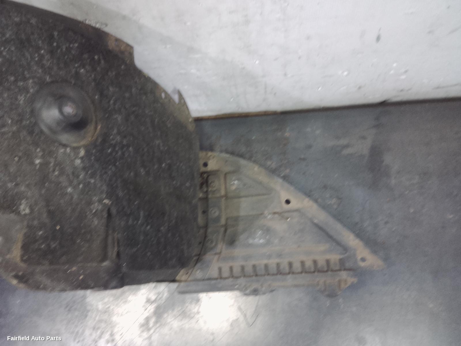 2011-2015 Hyundai I40 Left Guard Liner