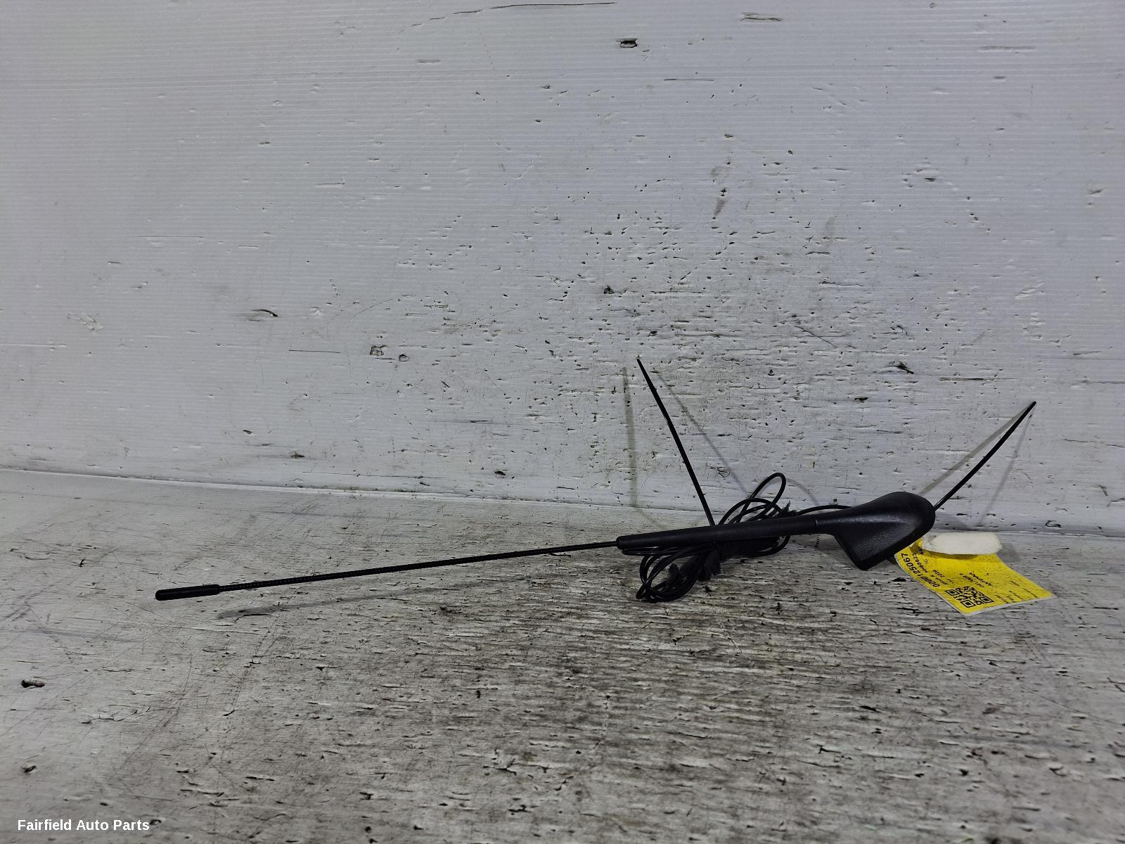 2020-2026 Ldv Deliver 9 Antenna