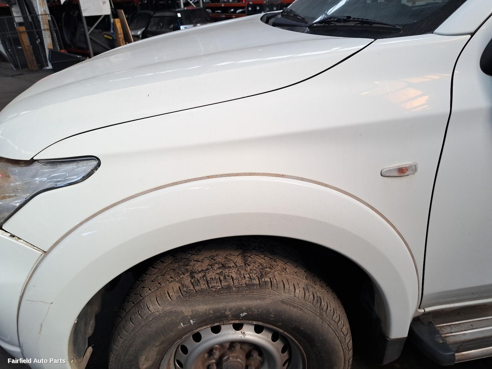 2015 Mitsubishi Triton Overflow Bottle