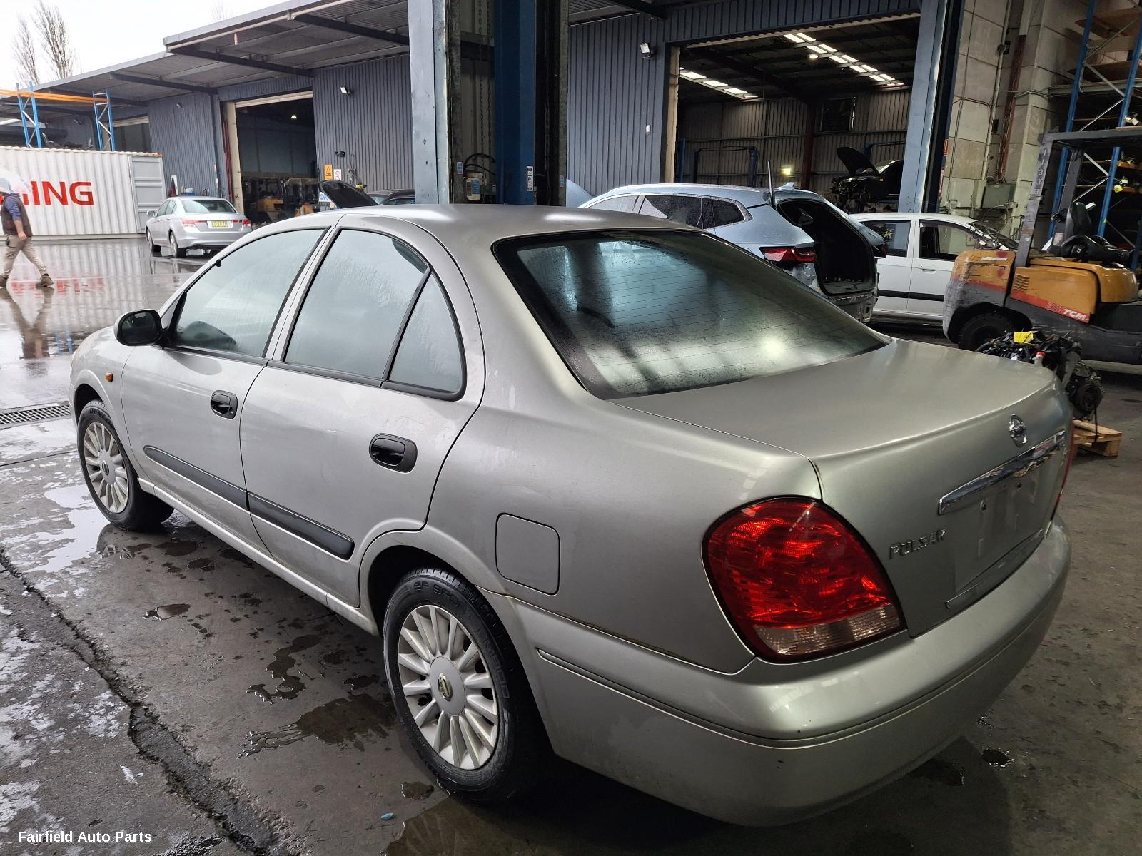 2003-2005 Nissan Pulsar Rear Garnish