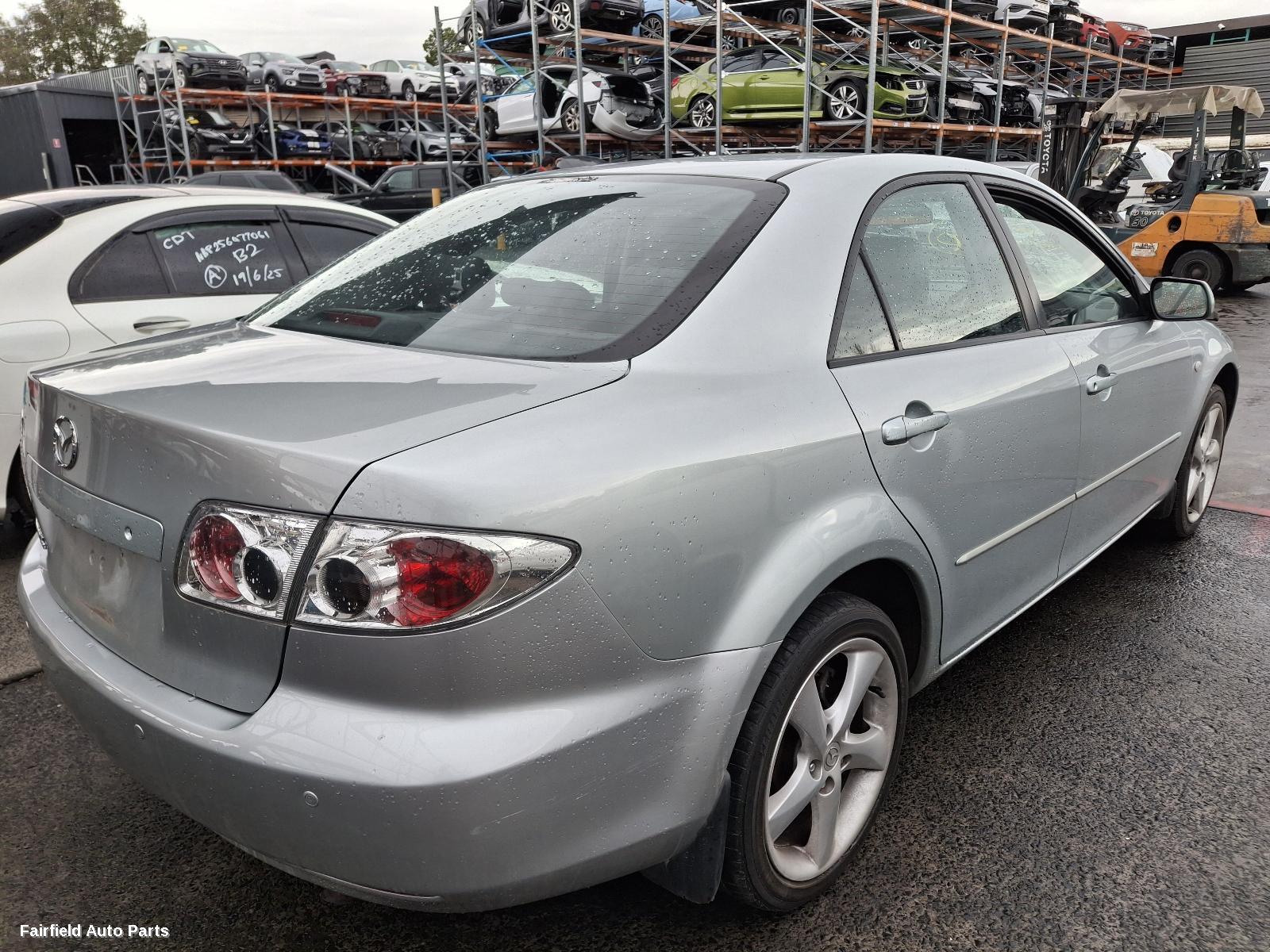 2004 Mazda 6 Right Front Door