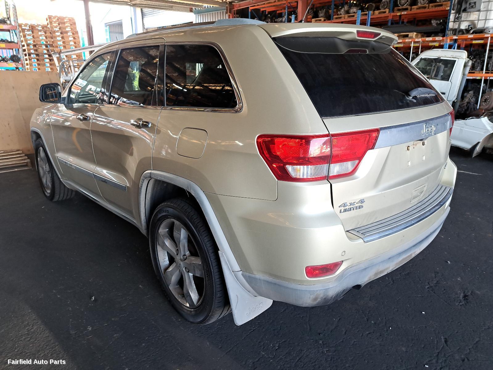 2011 Jeep Grandcherokee Left Door Mirror