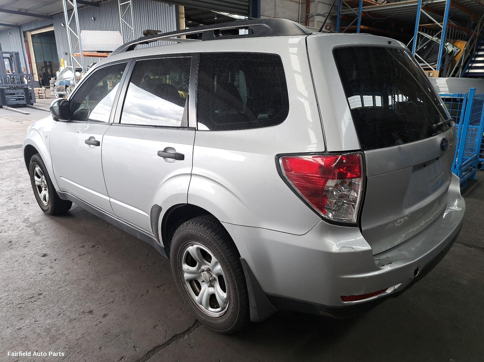 2009 Subaru Forester Air Cleaner Box