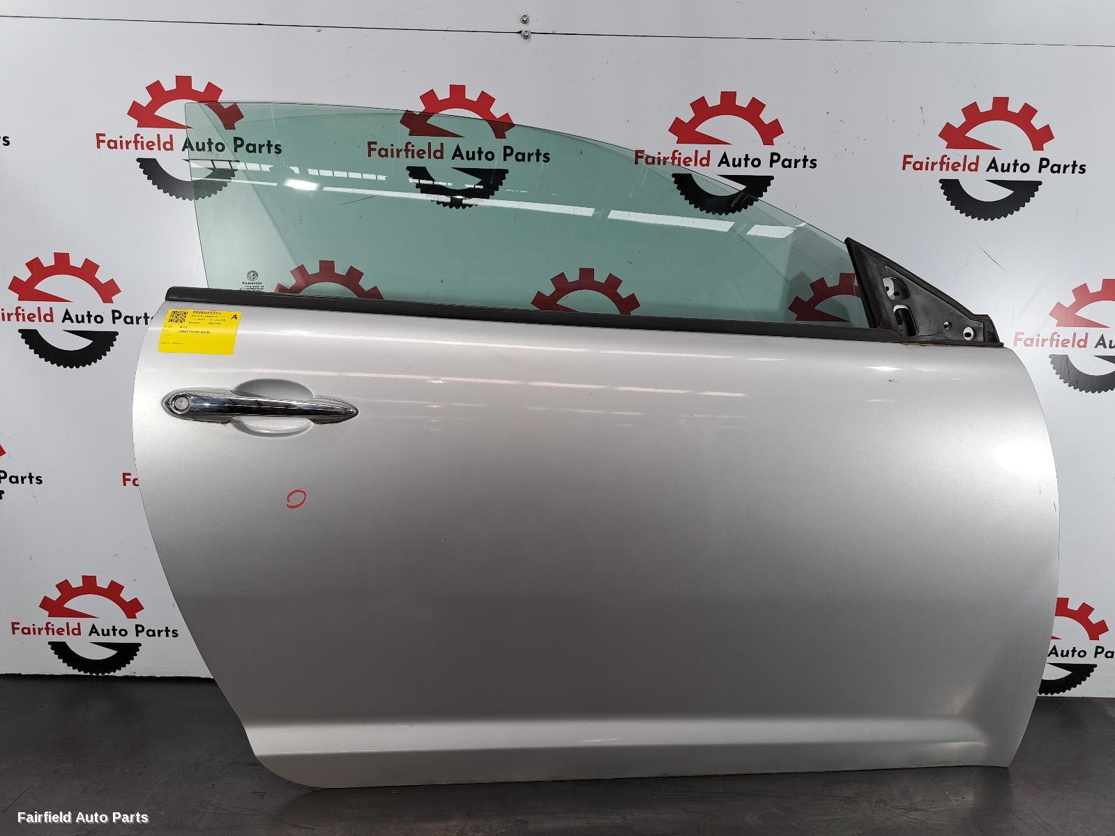 2015 Alfa Romeo Mito Right Front Door