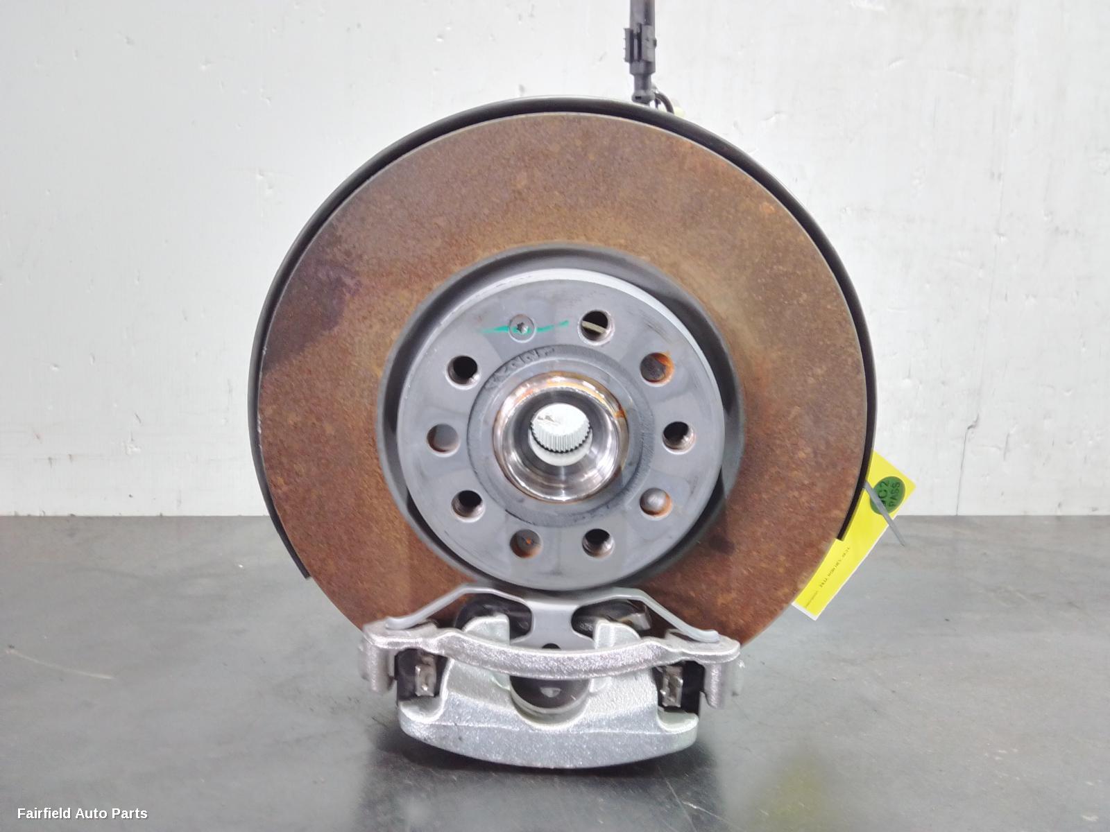 2024-2025 Mg Zs Right Front Hub Assembly