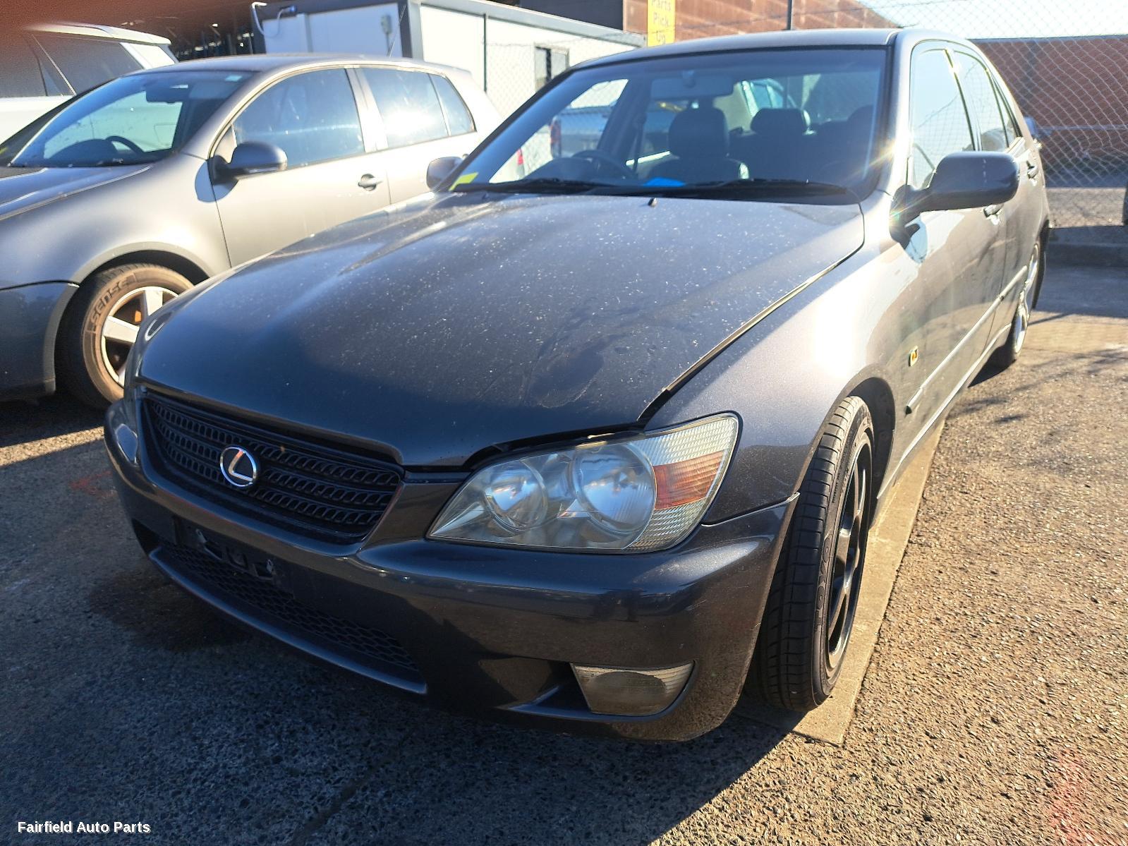 2002 Lexus Is200/is300 Radiator