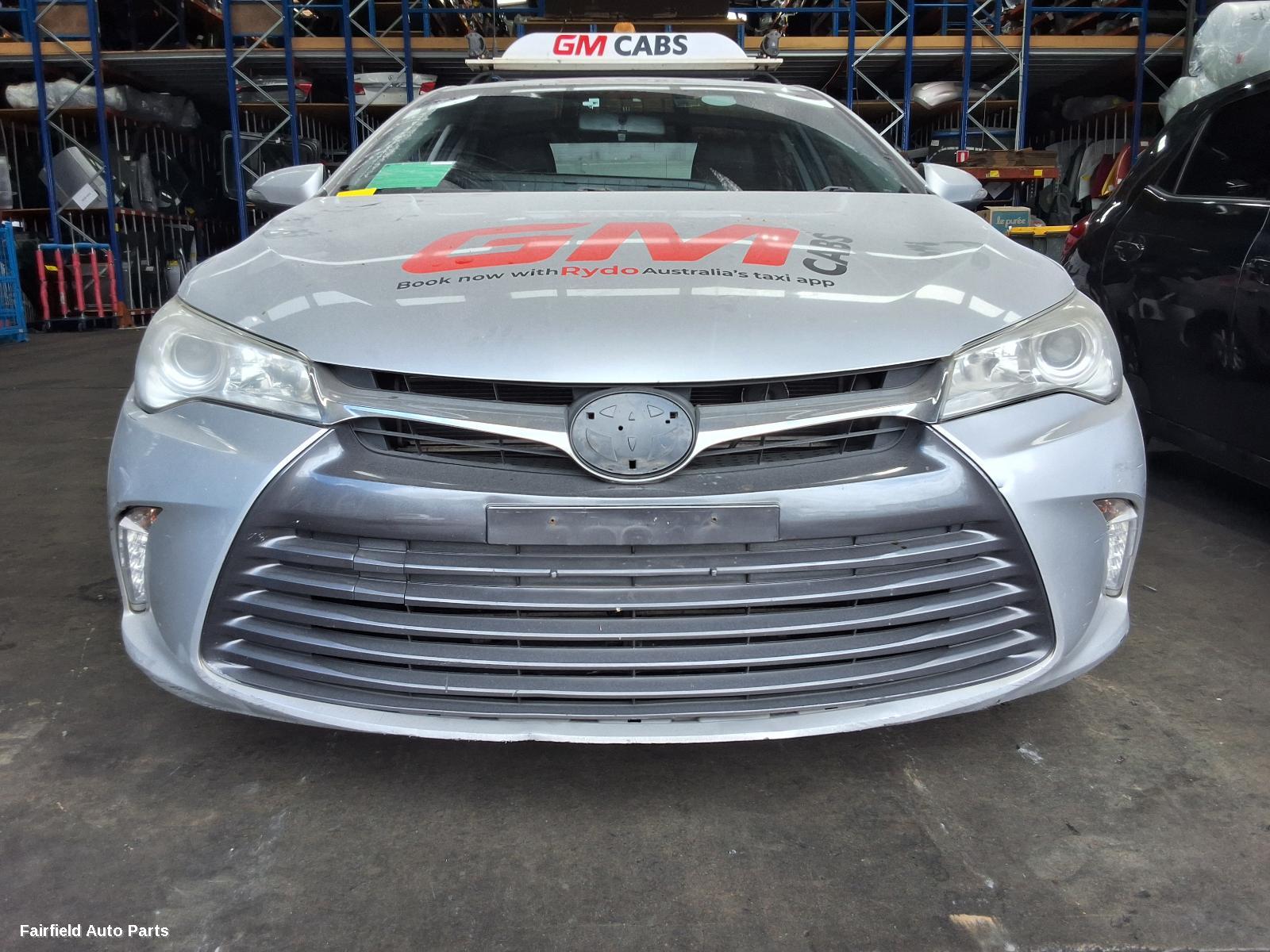 2016 Toyota Camry Left Headlamp