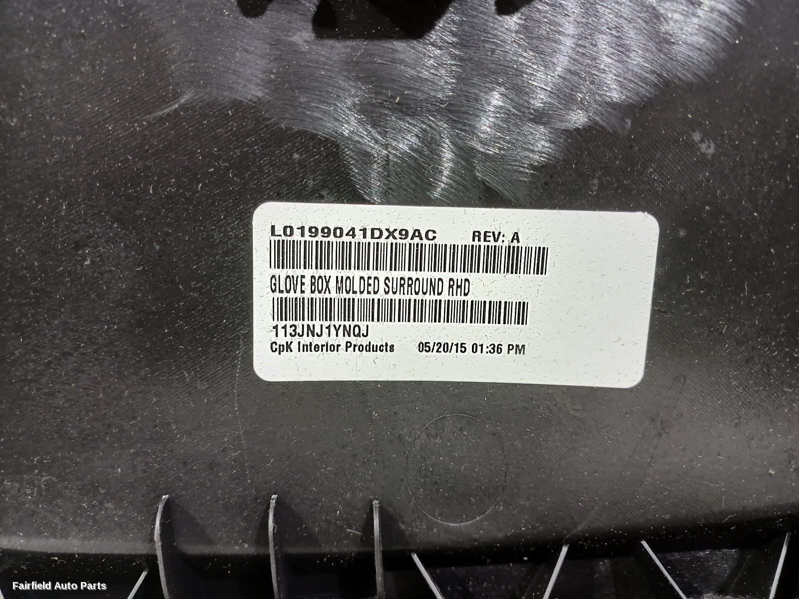 2011-2021 Chrysler 300c Glove Box