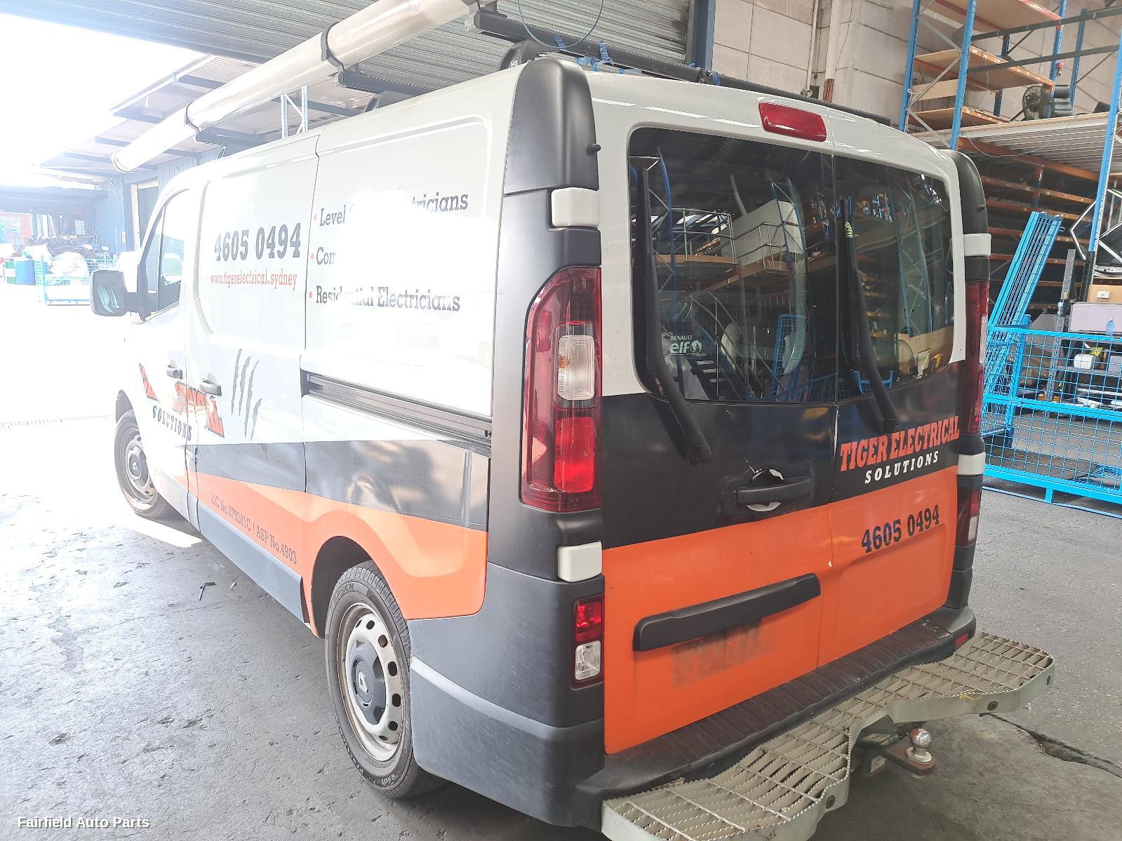 2019 Renault Trafic Right Taillight