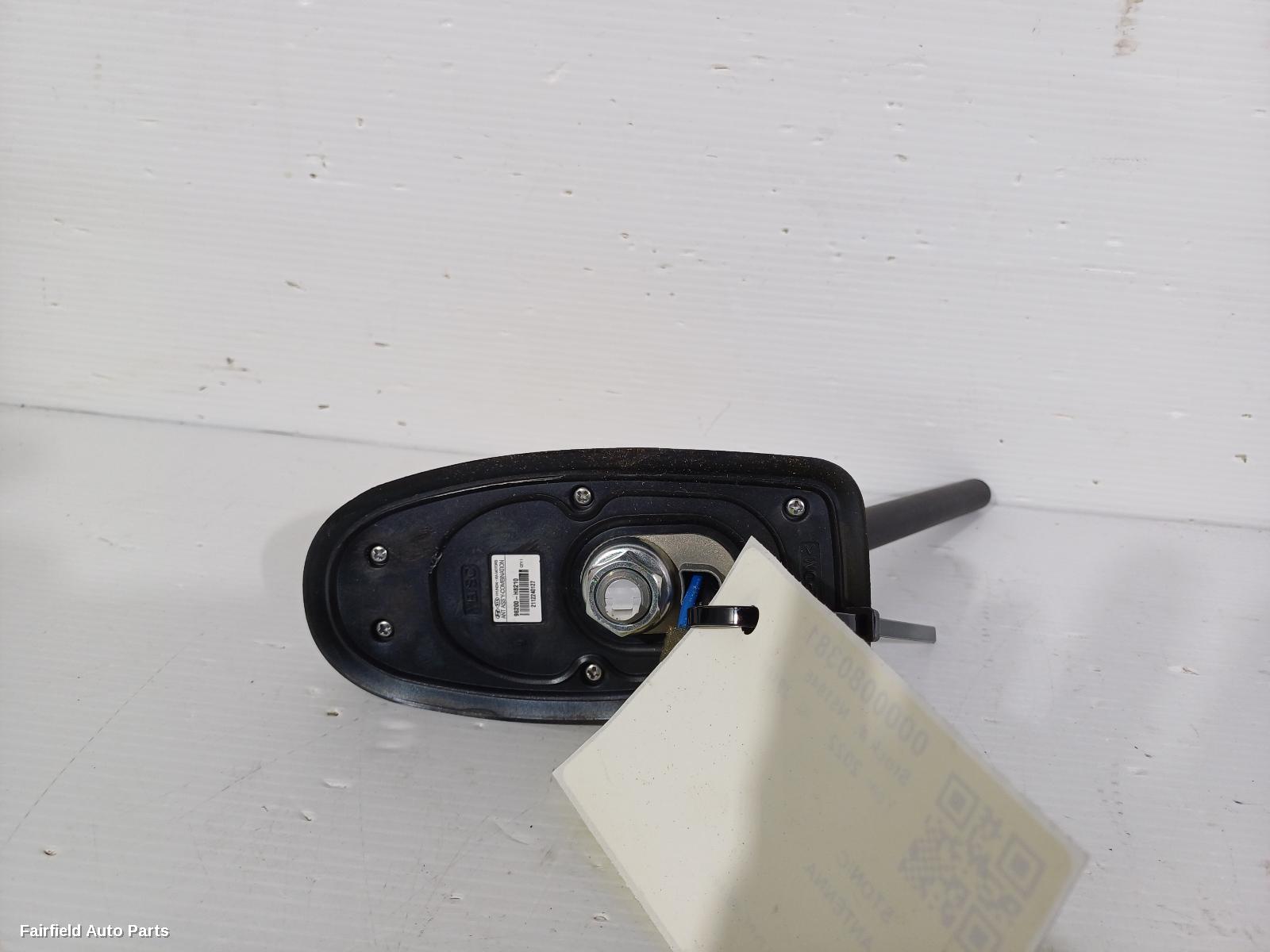 2020-2026 Kia Stonic Antenna