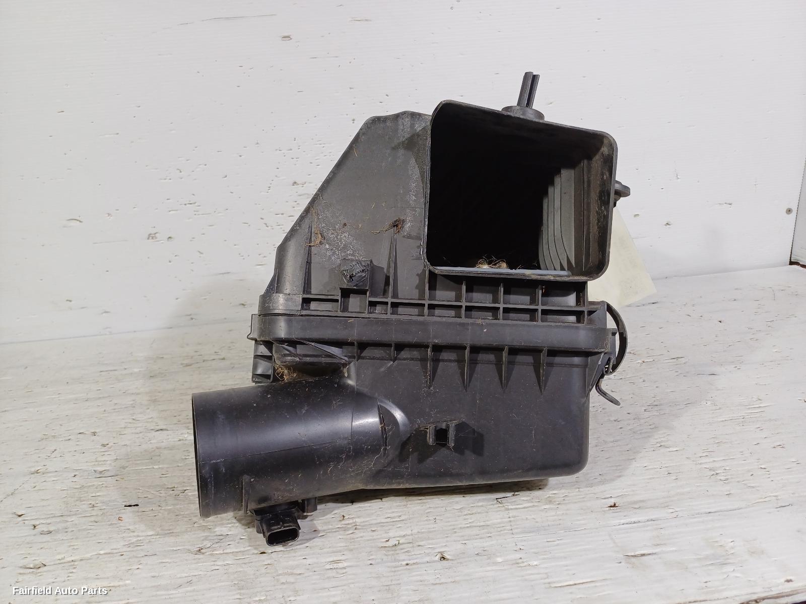 2005-2014 Lexus Is250/is250c Air Cleaner Box