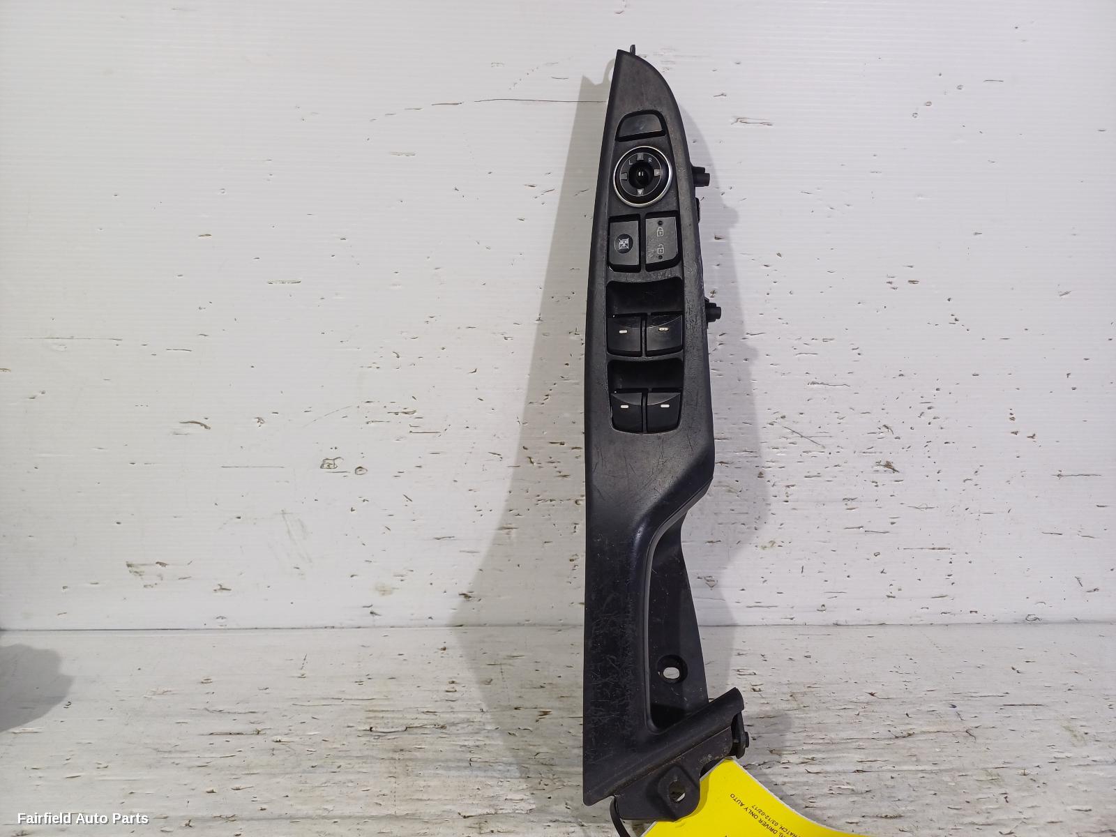 2012-2017 Hyundai I30 Pwr Dr Wind Switch