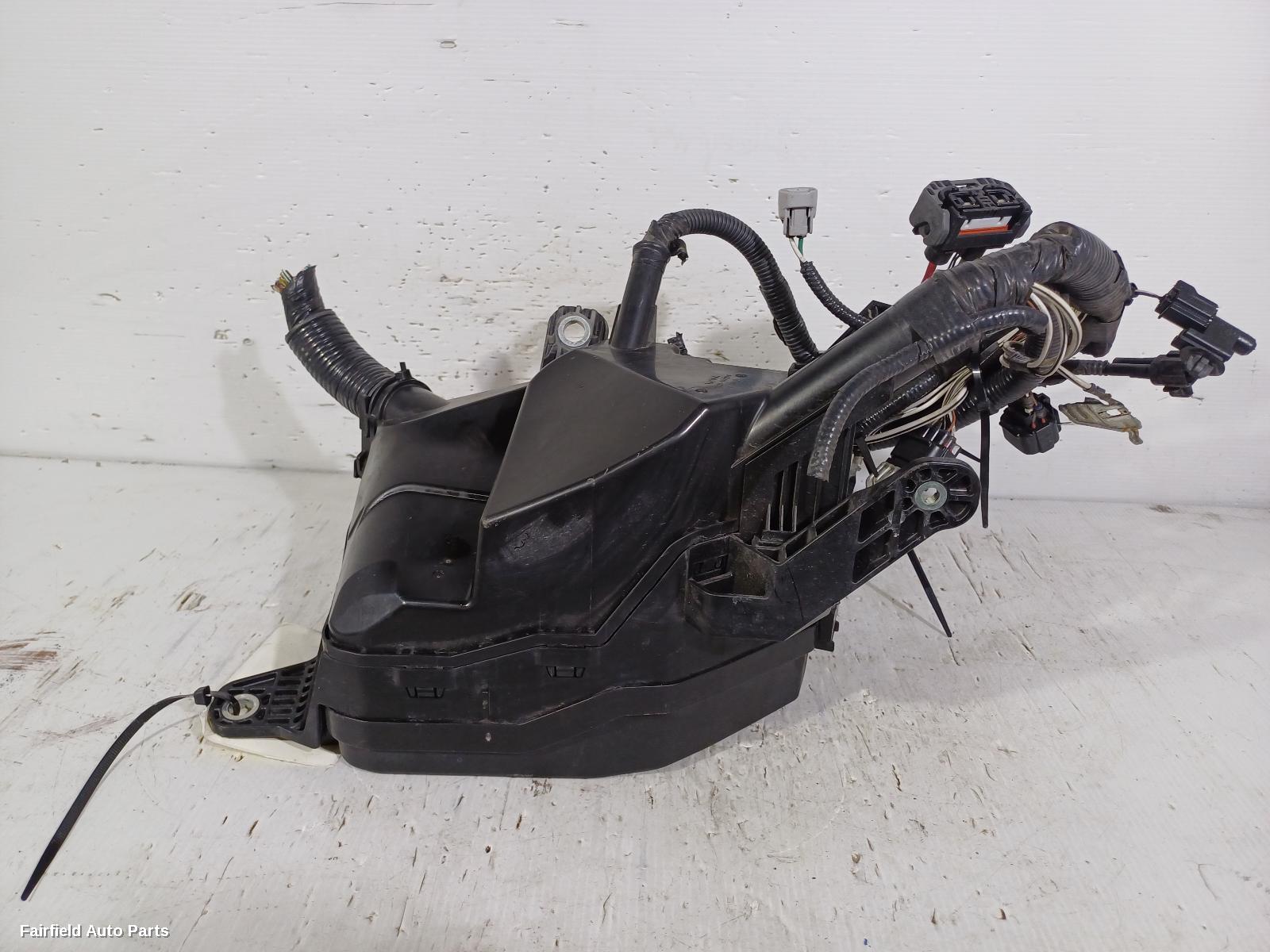 2018-2024 Toyota Rav4 Fuse Box