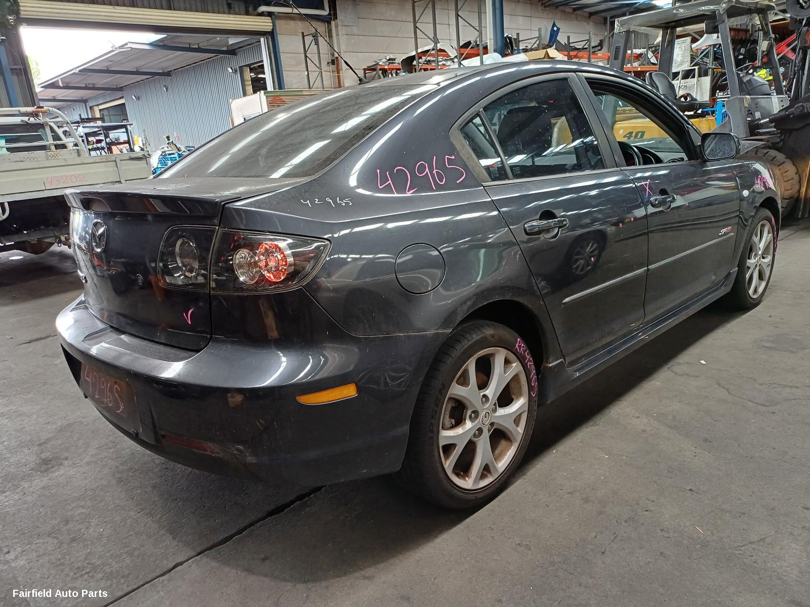 2006 Mazda 3 Right Door Mirror