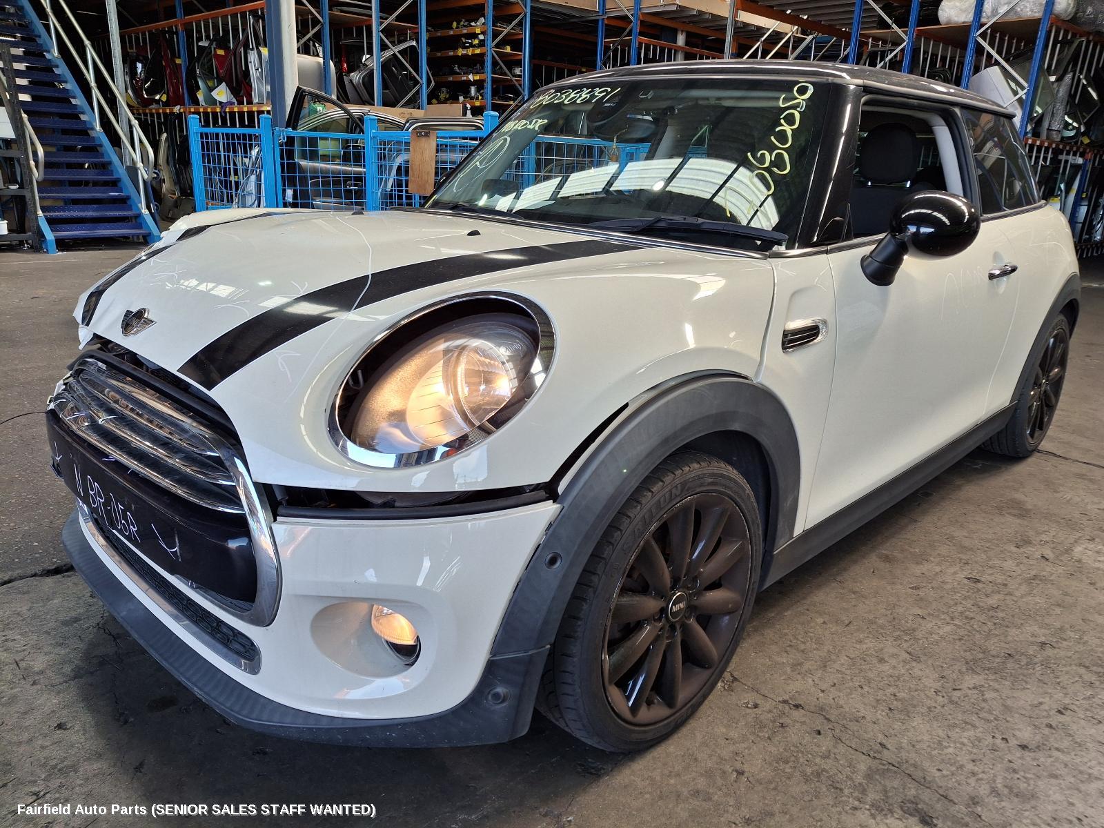 2014 Mini Cooper Radio Cd Dvd Sat Tv