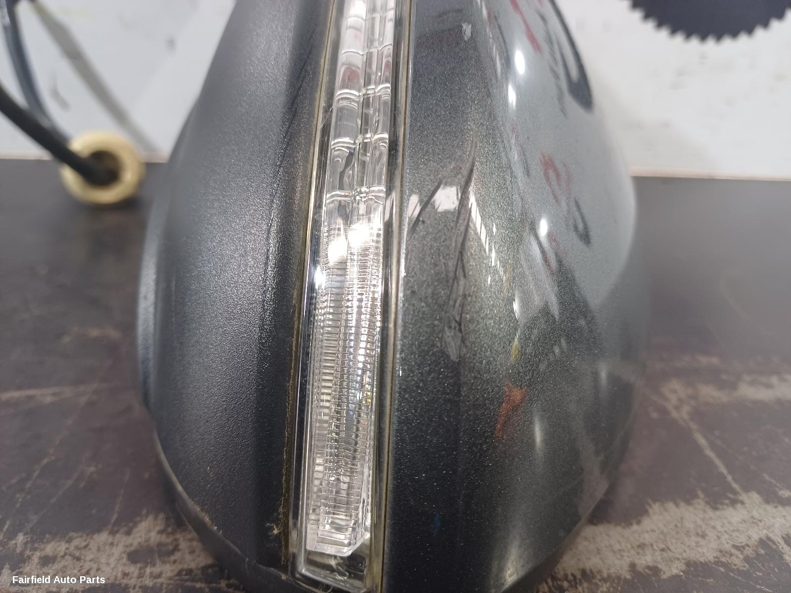 2017-2020 Volkswagen Golf Left Door Mirror