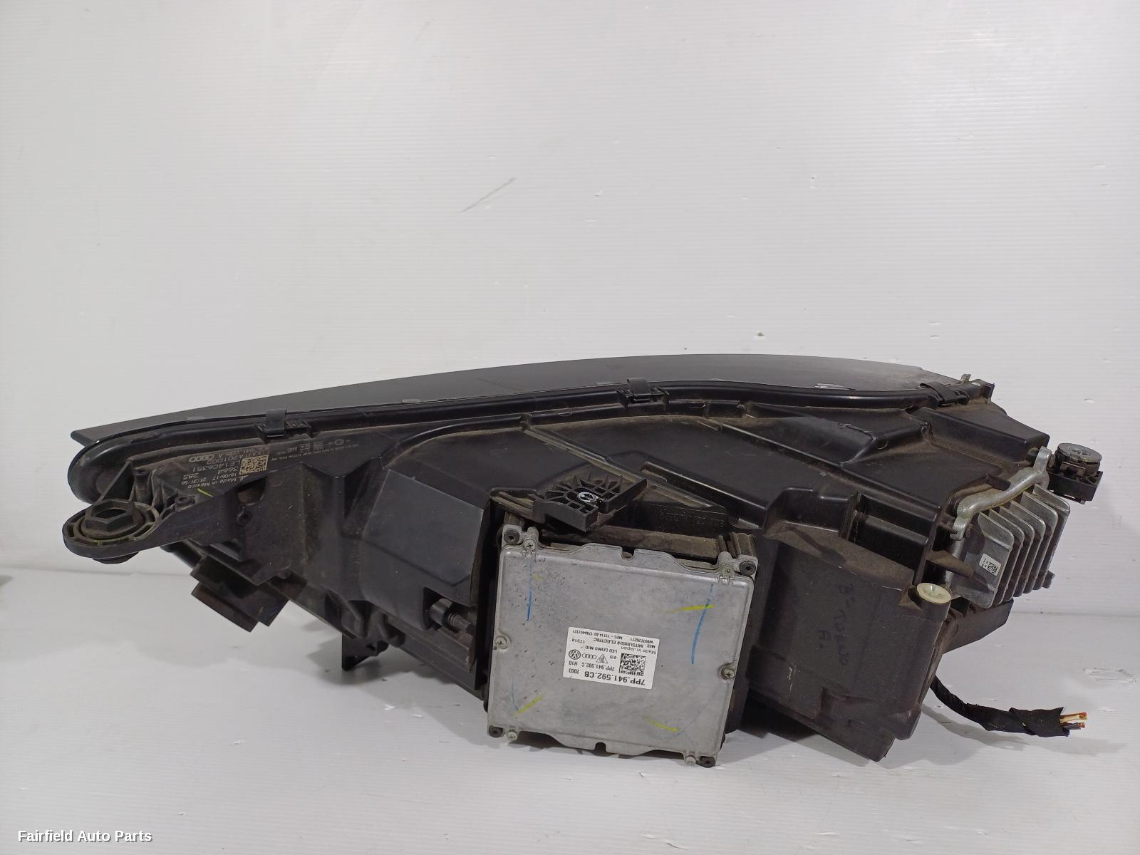 2017-2020 Audi Q5 Right Headlamp