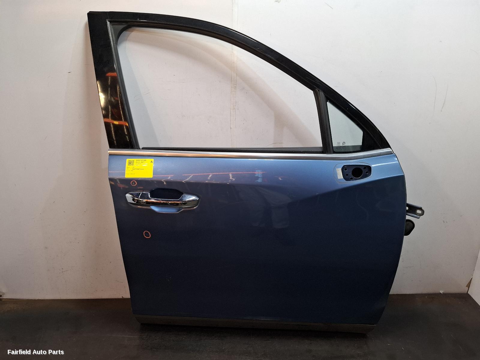 2017-2025 Ldv D90 Right Front Door
