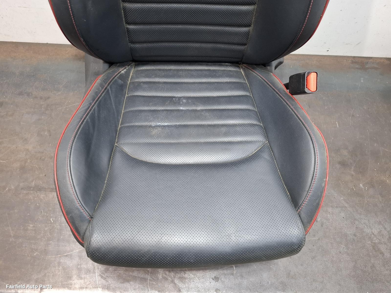 2018-2024 Kia Cerato Front Seat