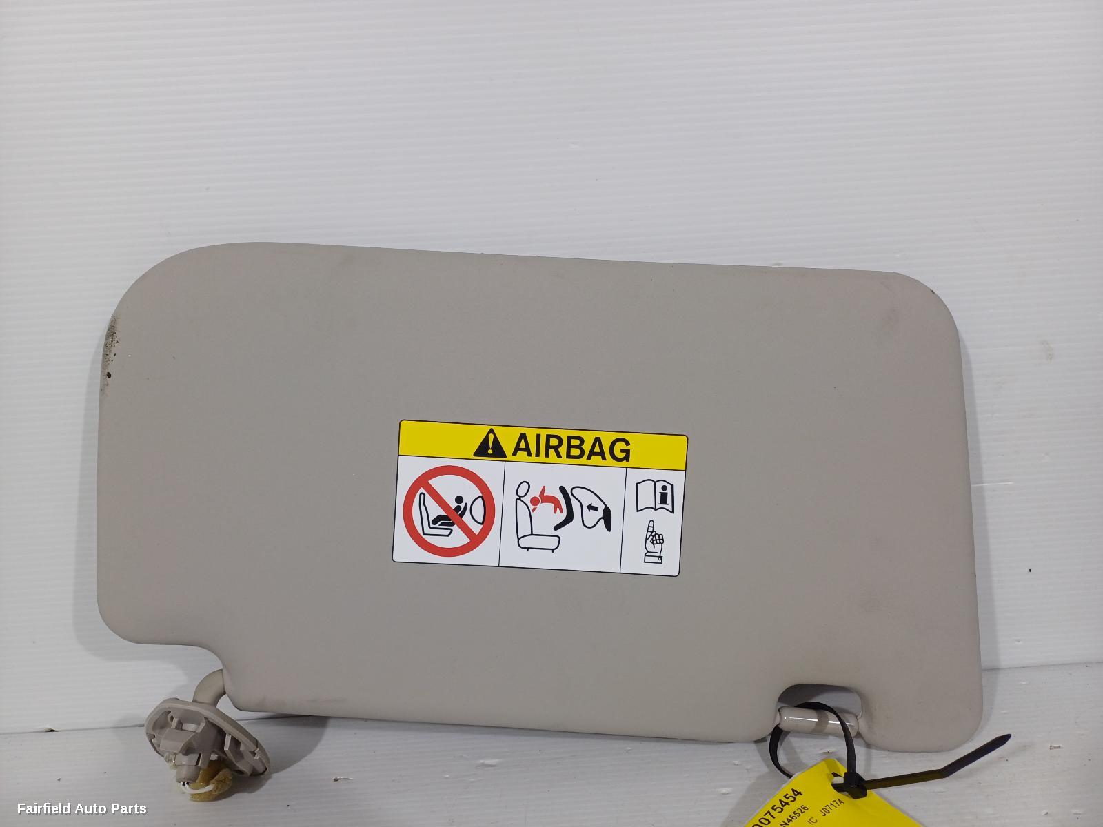 2014-2022 Nissan Xtrail Sunvisor