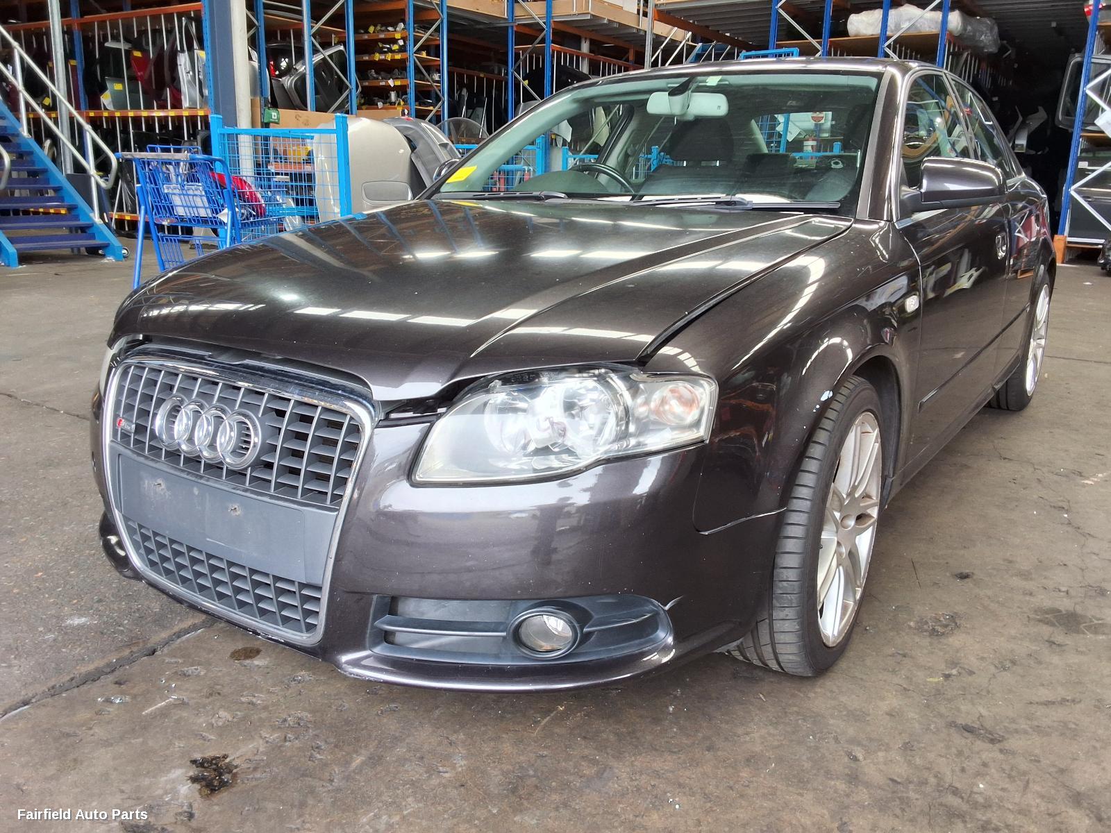 2007 Audi A4 Left Headlamp